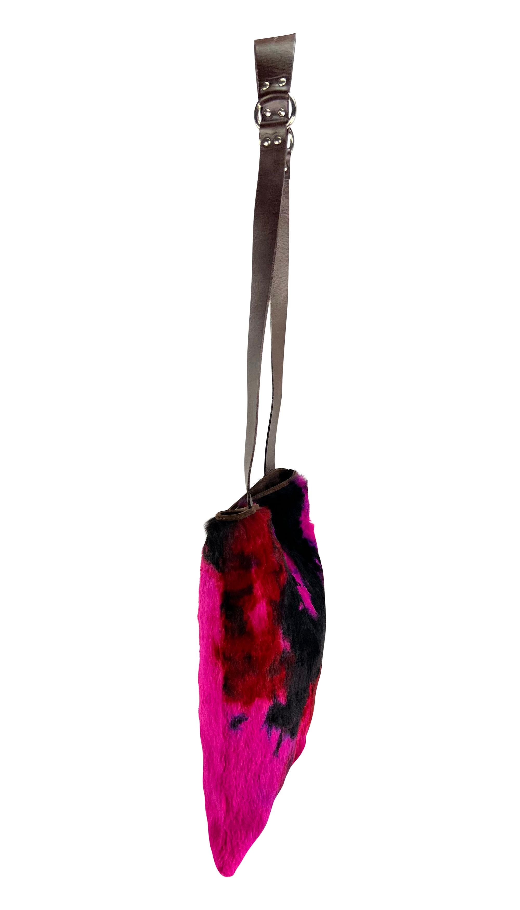 F/W 1999 Dolce & Gabbana Pink Purple Tie Dye Lapin Fur Large Flat Shoulder Bag For Sale 1