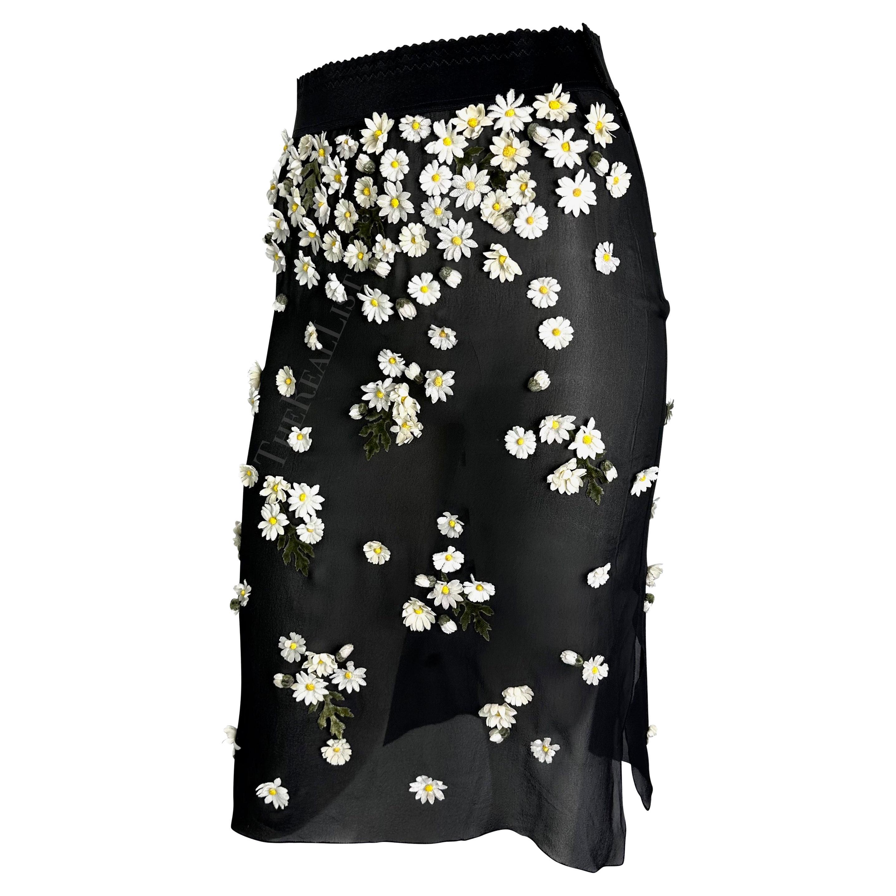 F/W 1999 Dolce & Gabbana Runway Daisy Flower Appliqué Sheer Black Slit Skirt  In Good Condition For Sale In West Hollywood, CA