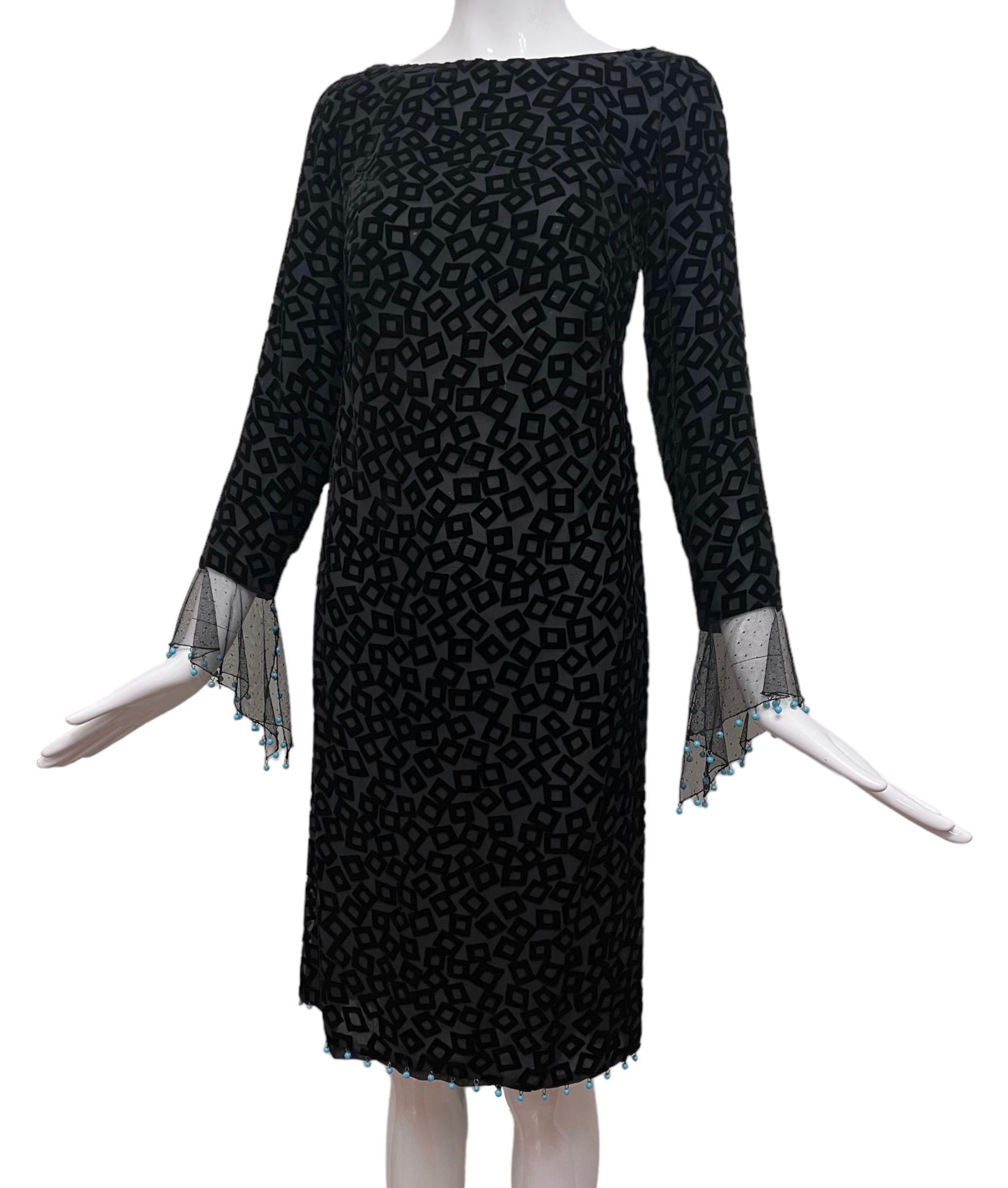 Women's F/W 1999 Gianni Versace Black Velvet Geometric Beaded Mini Dress For Sale