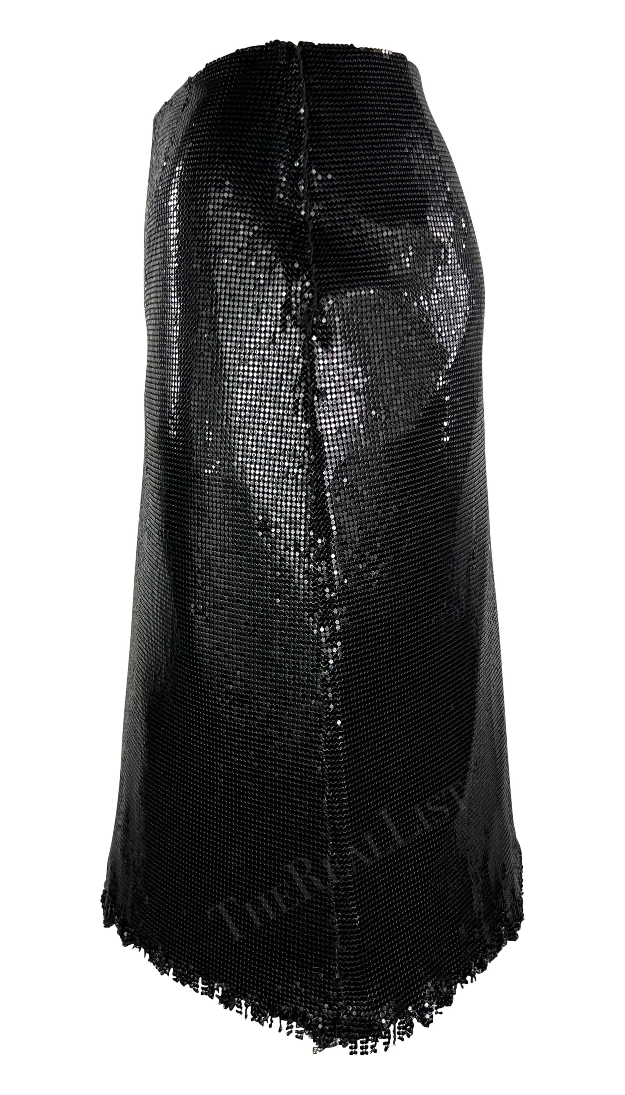 F/W 1999 Gianni Versace by Donatella Black Metal Oroton Fringe Pencil Skirt In Good Condition For Sale In West Hollywood, CA