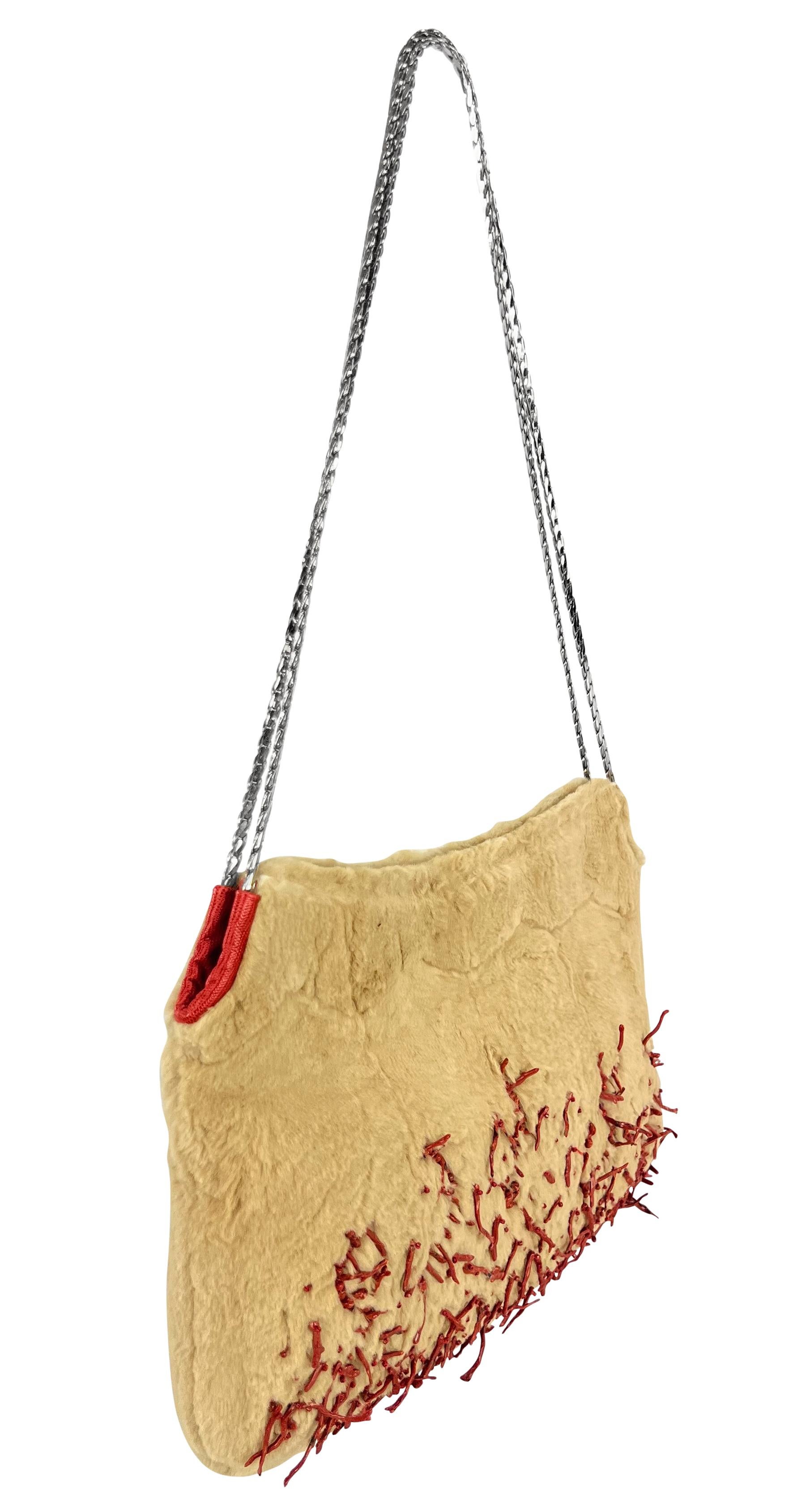 F/W 1999 Gianni Versace by Donatella Camel Tone Fur Coral Chain Shoulder Bag For Sale 1