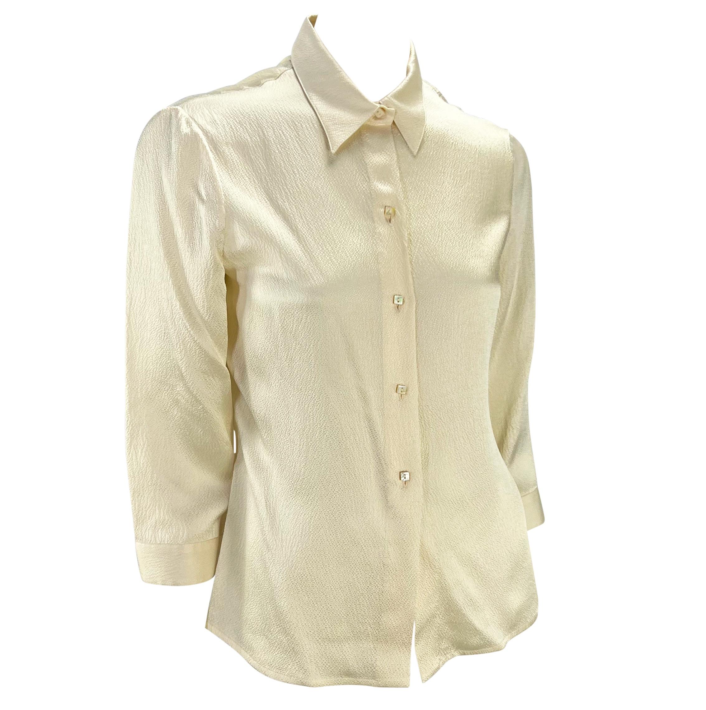 Donna A/I 1999 Donatella Versace for Gianni Versace Button Up in raso bianco e crema in vendita