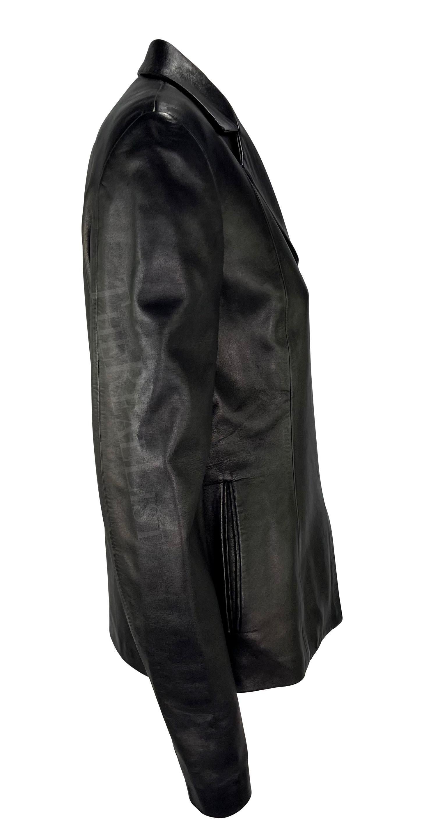 Giacca in pelle nera ricamata Donatella Versace for Gianni Versace A/I 1999 in vendita 3