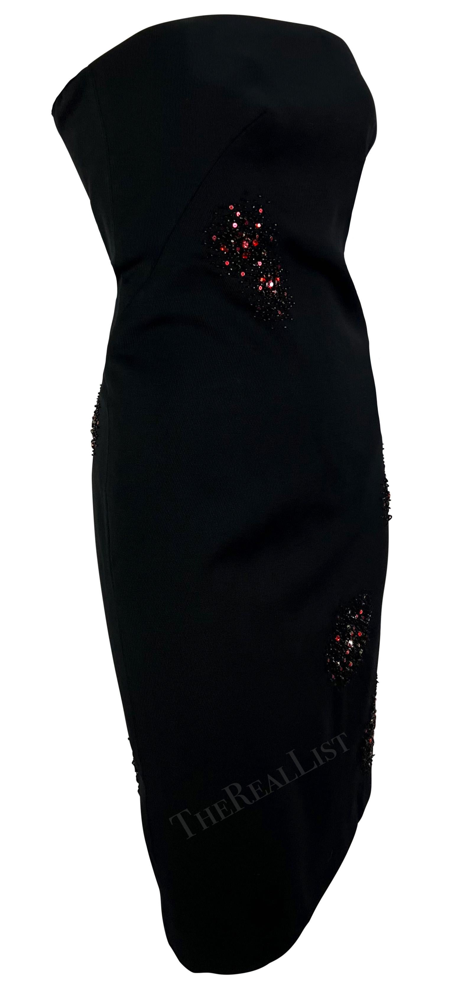 F/W 1999 Gianni Versace by Donatella Red Rhinestone Beaded Black Tube Dress For Sale 2