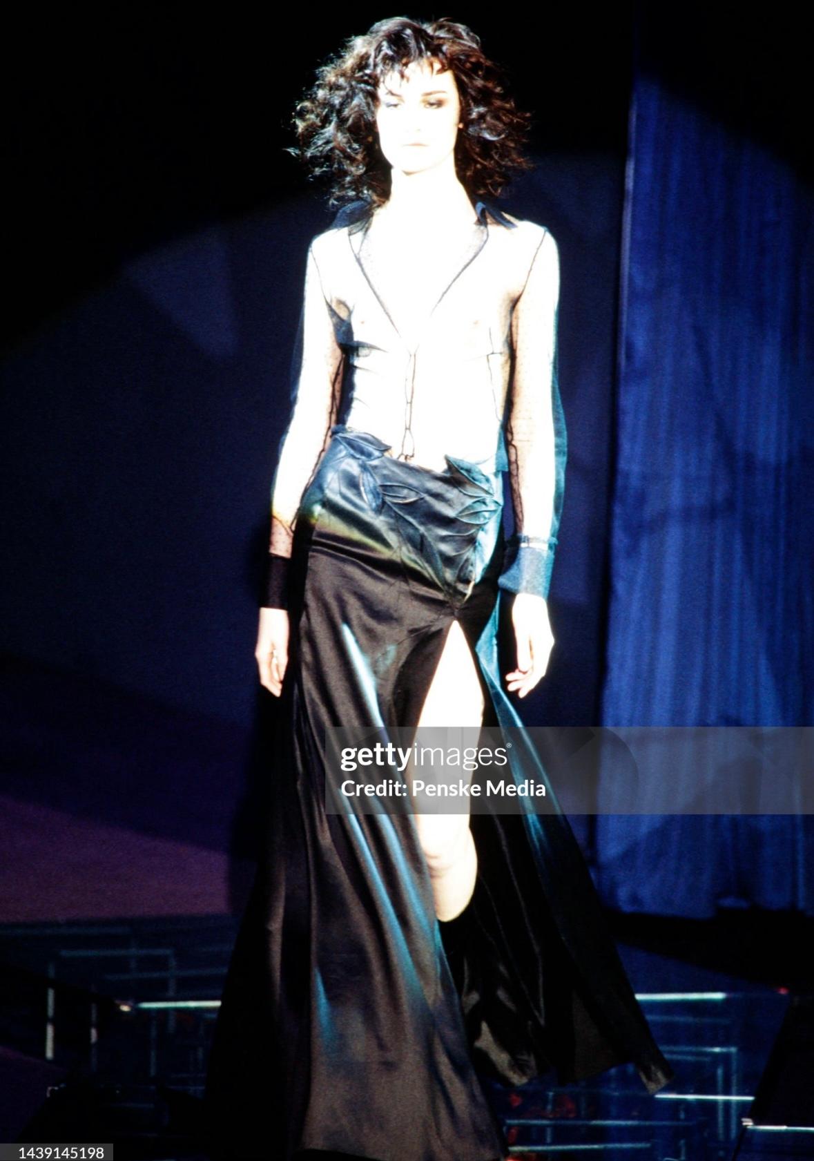 F/W 1999 Gianni Versace by Donatella Runway High Slit Black Cutout Skirt For Sale 5