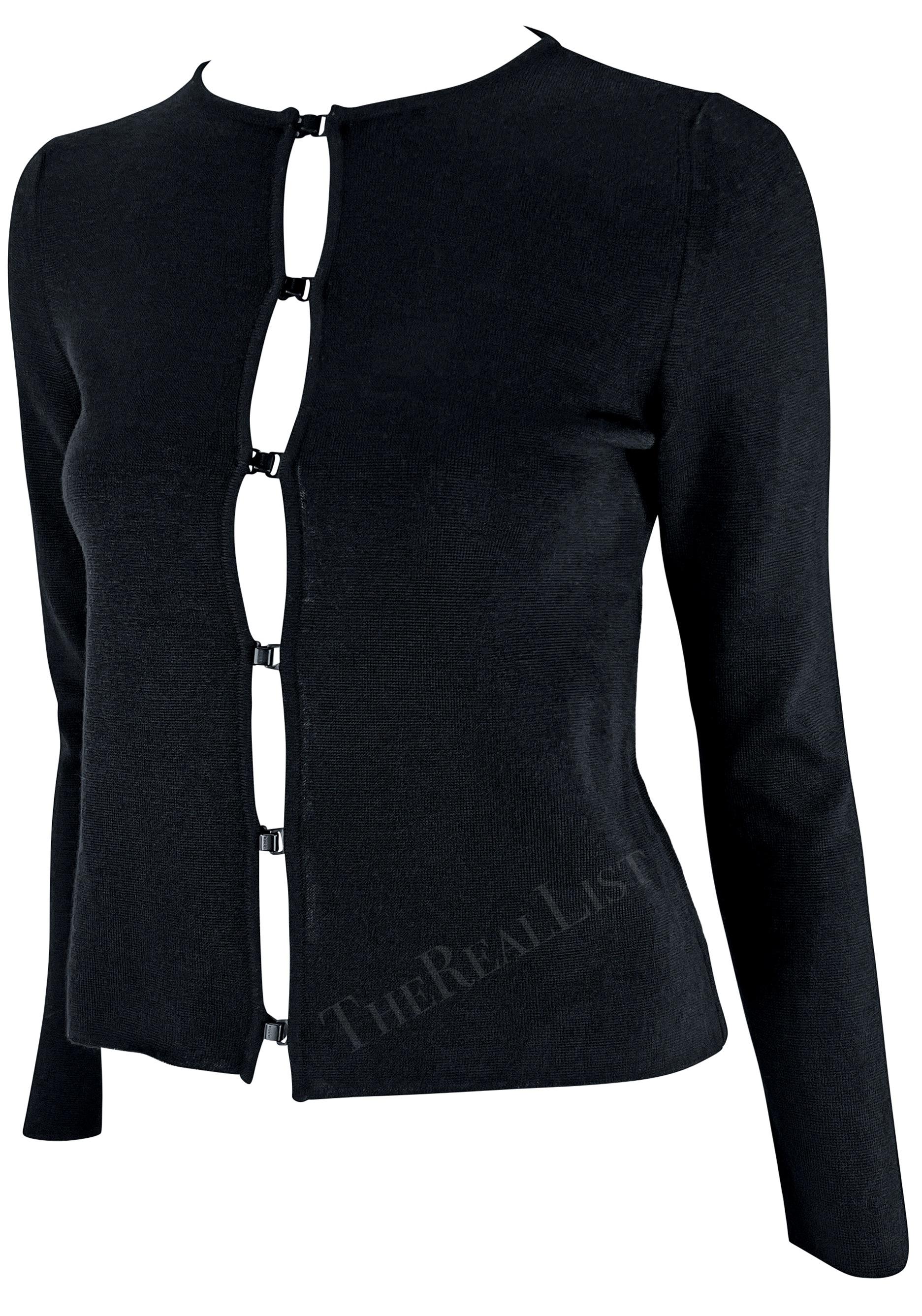 F/W 1999 Gucci by Tom Ford Black Knit Metal Hook Cardigan  In Excellent Condition For Sale In West Hollywood, CA