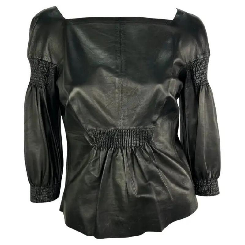 F/W 1999 Gucci by Tom Ford Top de cuero negro con pliegues para anuncio de pasarela en venta