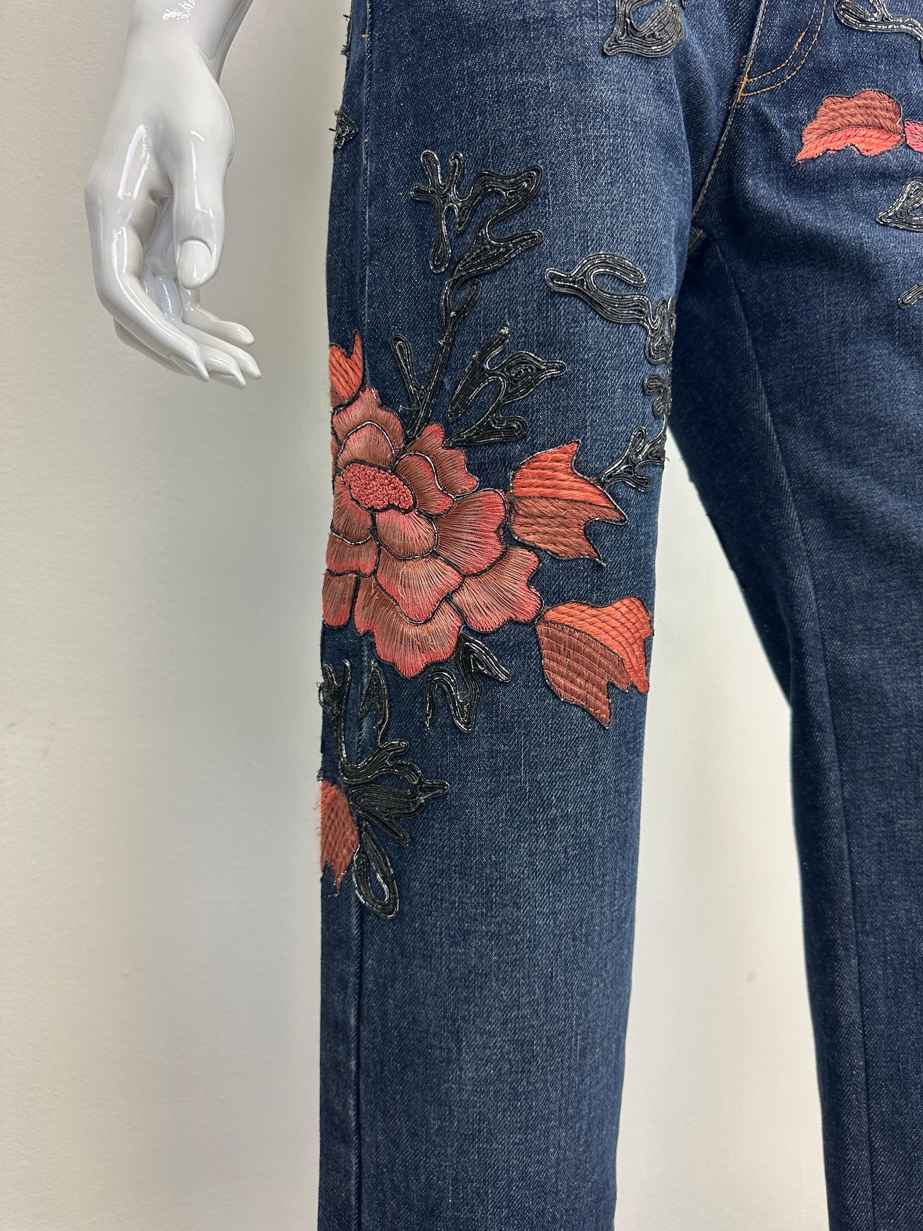 F/W 1999 Gucci by Tom Ford runway floral embroidered jeans For Sale 5