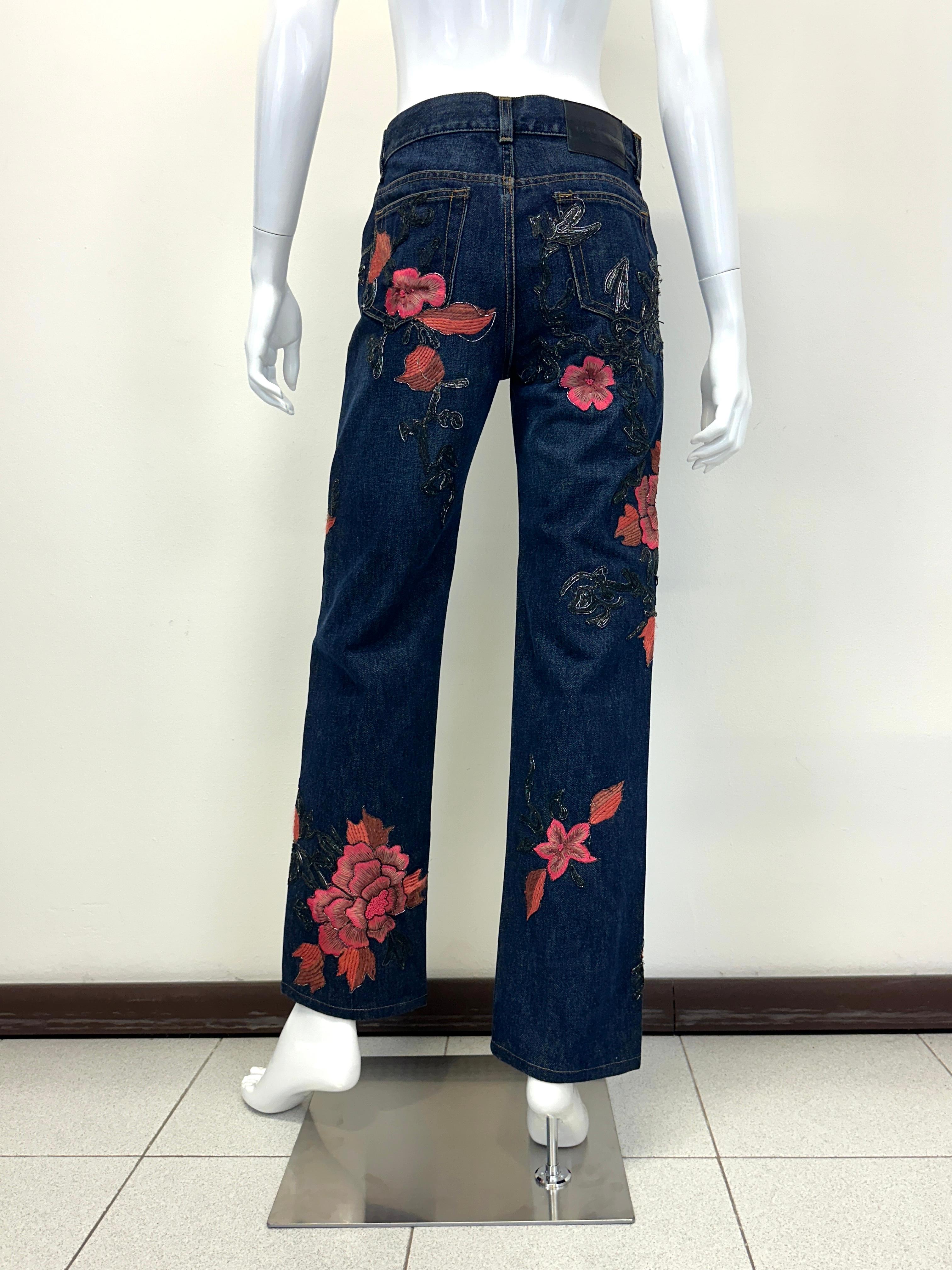 F/W 1999 Gucci by Tom Ford runway floral embroidered jeans For Sale 8