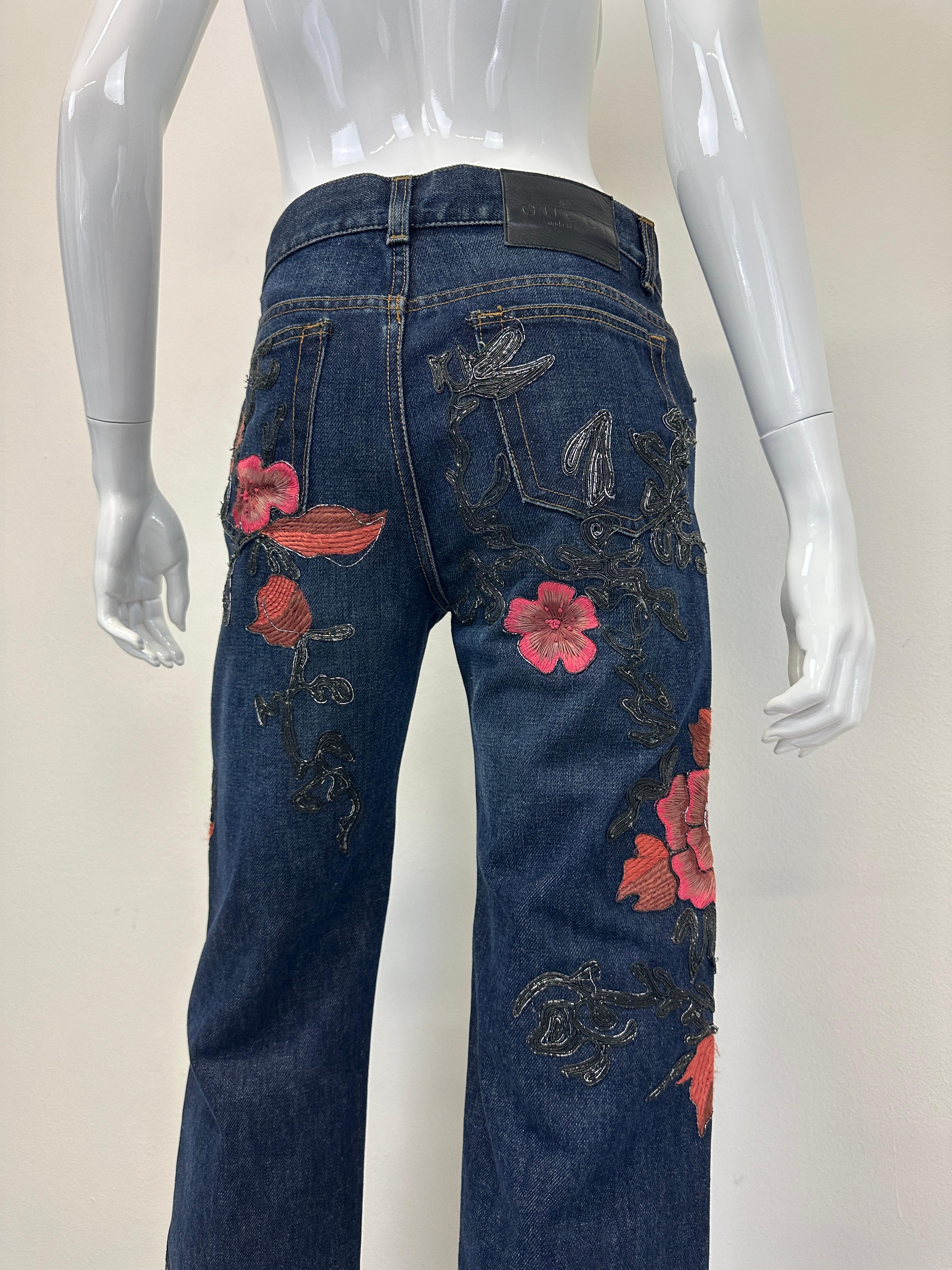 F/W 1999 Gucci by Tom Ford floral embroidered jeans In Excellent Condition For Sale In Padova, IT