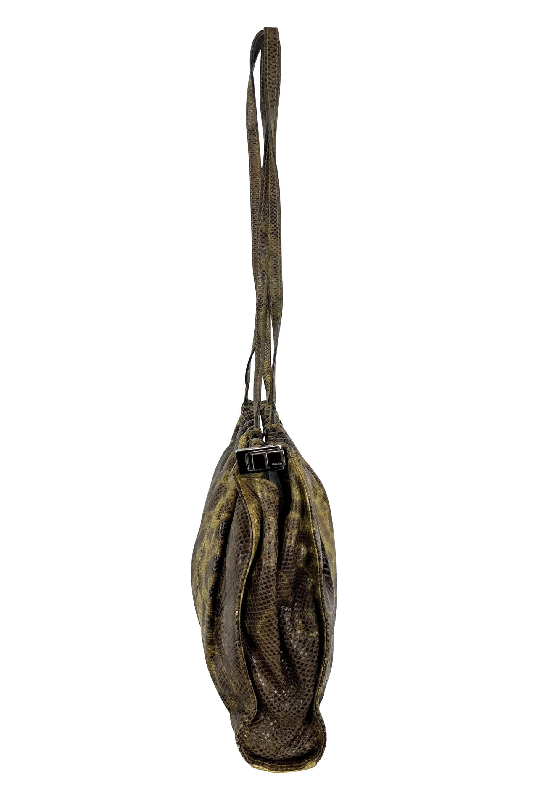 Women's F/W 1999 Gucci by Tom Ford Green Karung Snakeskin Silver Bar Shoulder Bag For Sale