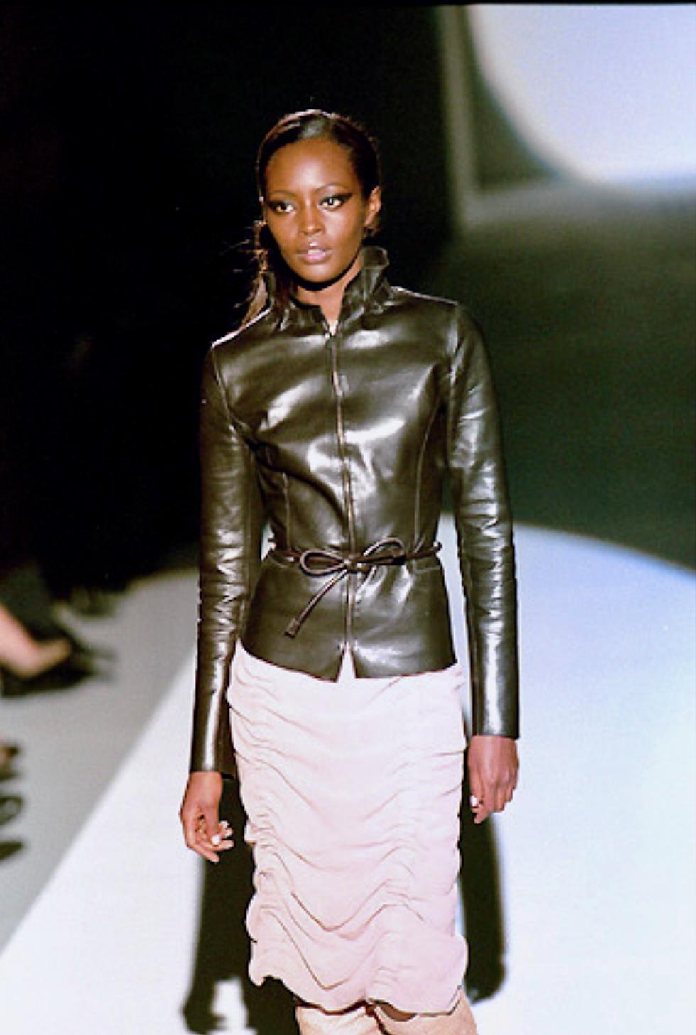 Women's F/W 1999 Gucci by Tom Ford Black Leather Zip Runway Biker Jacket 