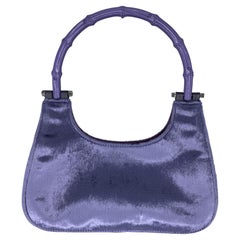 F/W 1999 Gucci by Tom Ford Monochrome Mini-Tasche aus lavendelfarbenem Samt und Bambus