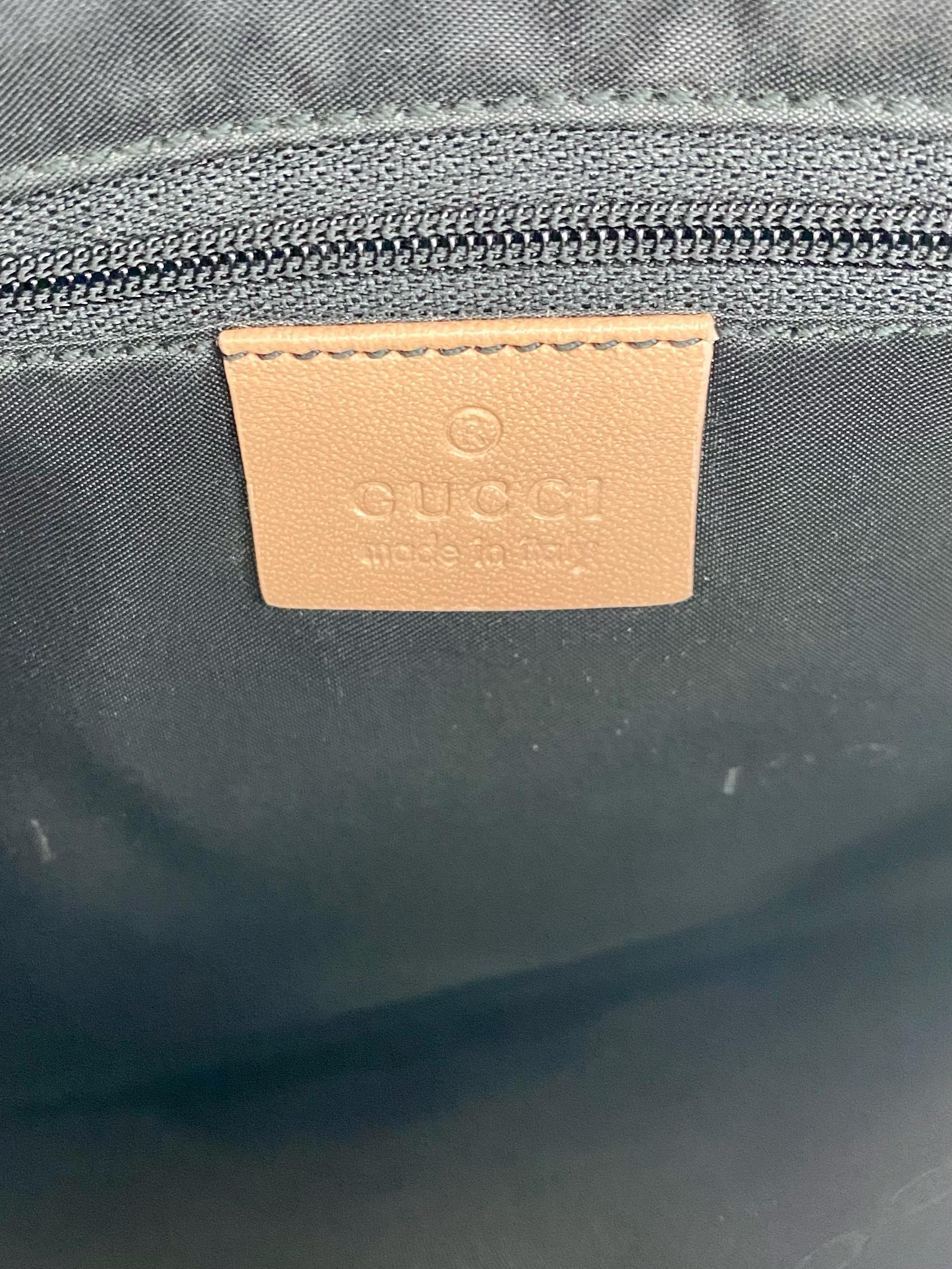 F/W 1999 Gucci by Tom Ford Ruched Silk Jackie Bag Ad Campaign In Good Condition For Sale In West Hollywood, CA