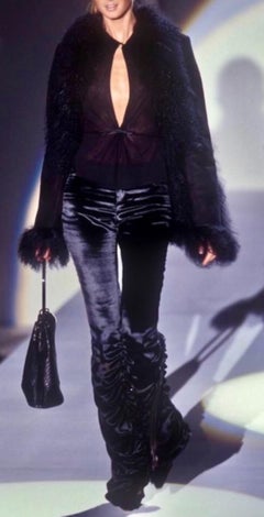 F/W 1999 Gucci by Tom Ford Runway Black Genuine Python Acrylic Ring Shoulder Bag