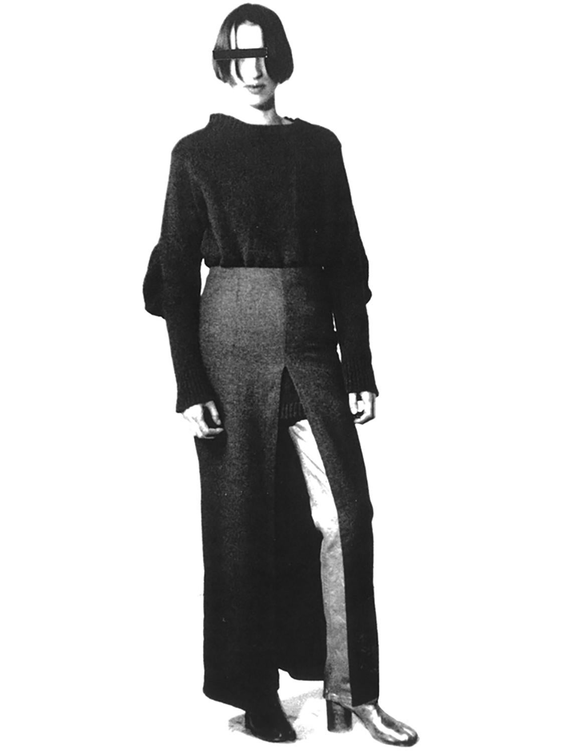 F/W 1999 Maison Martin Margiela  ‘Stretched’ Elbow Knit For Sale 1