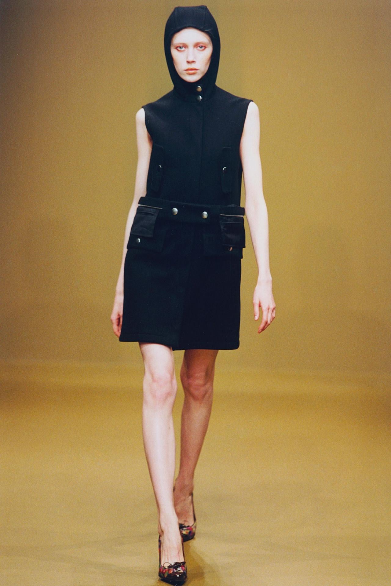 A/I 1999 Miu Miu - Passerella e Campaigner - Cappotto nero in vendita 3
