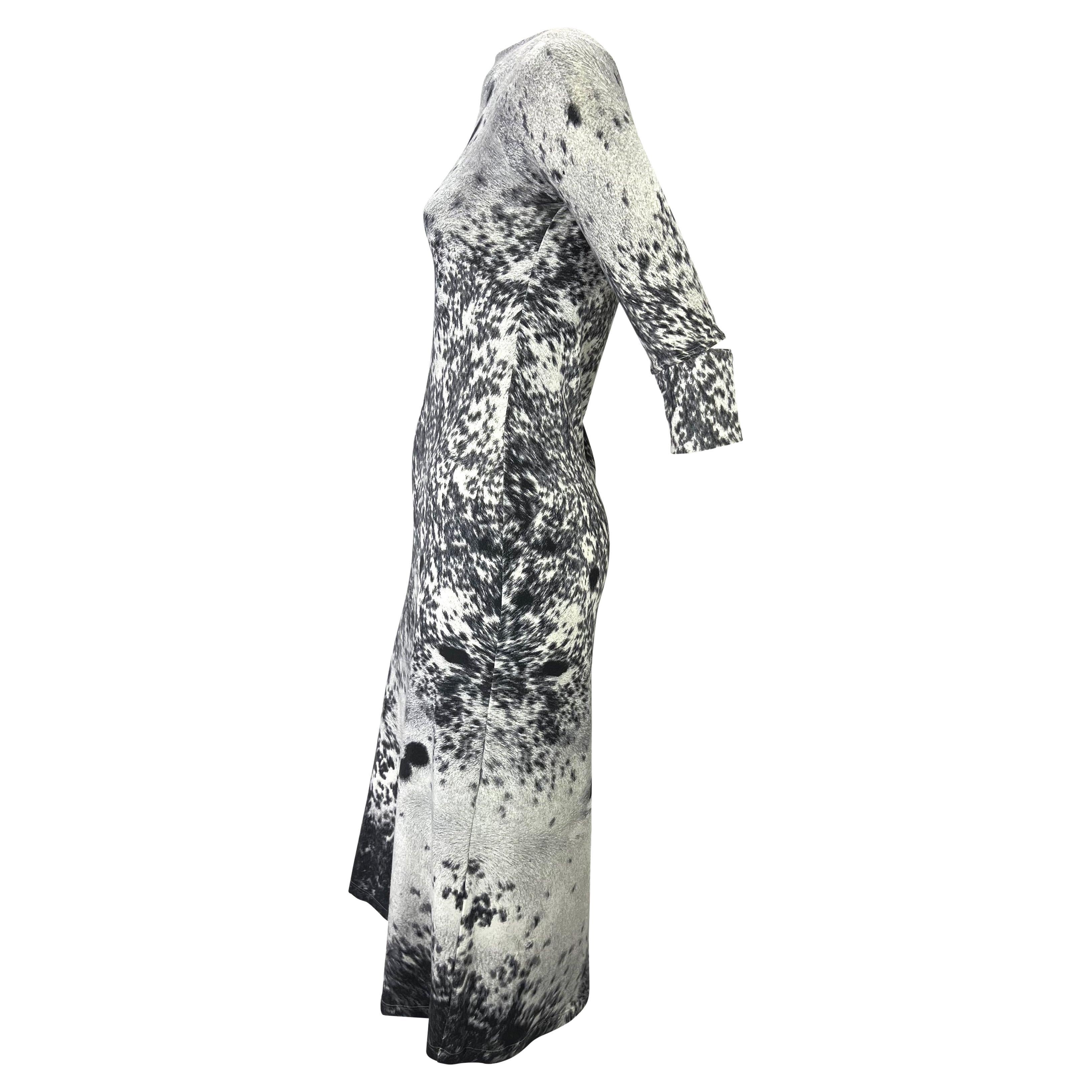 Noir F/W 1999 Roberto Cavalli Grey Animal Print Trompe l'Oeil Stretch Cowl Neck Dress (robe à col bénitier) en vente