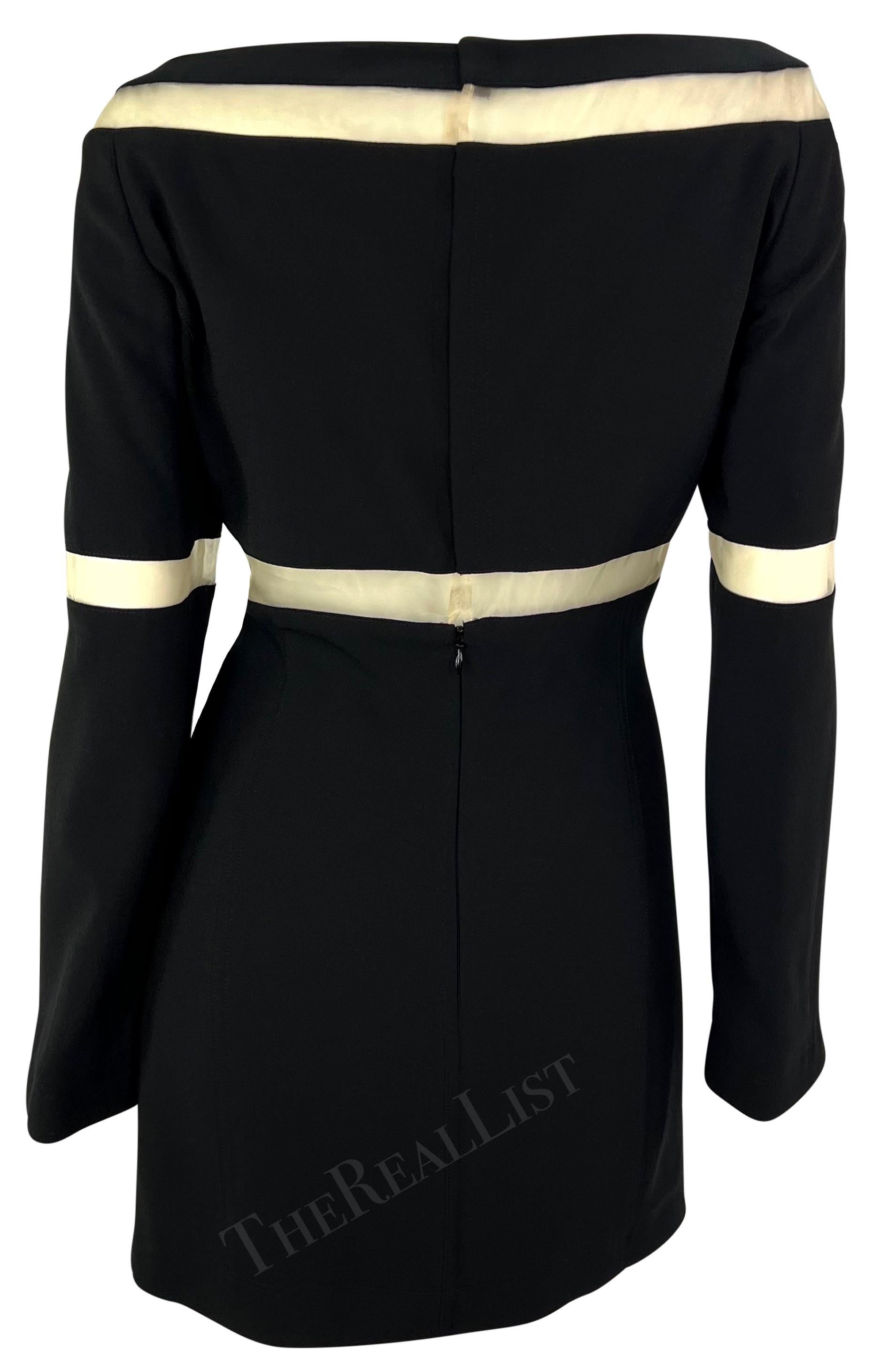 A/I 1999 Thierry Mugler - Piccolo mini abito nero con pannello a rete trasparente in vendita 1