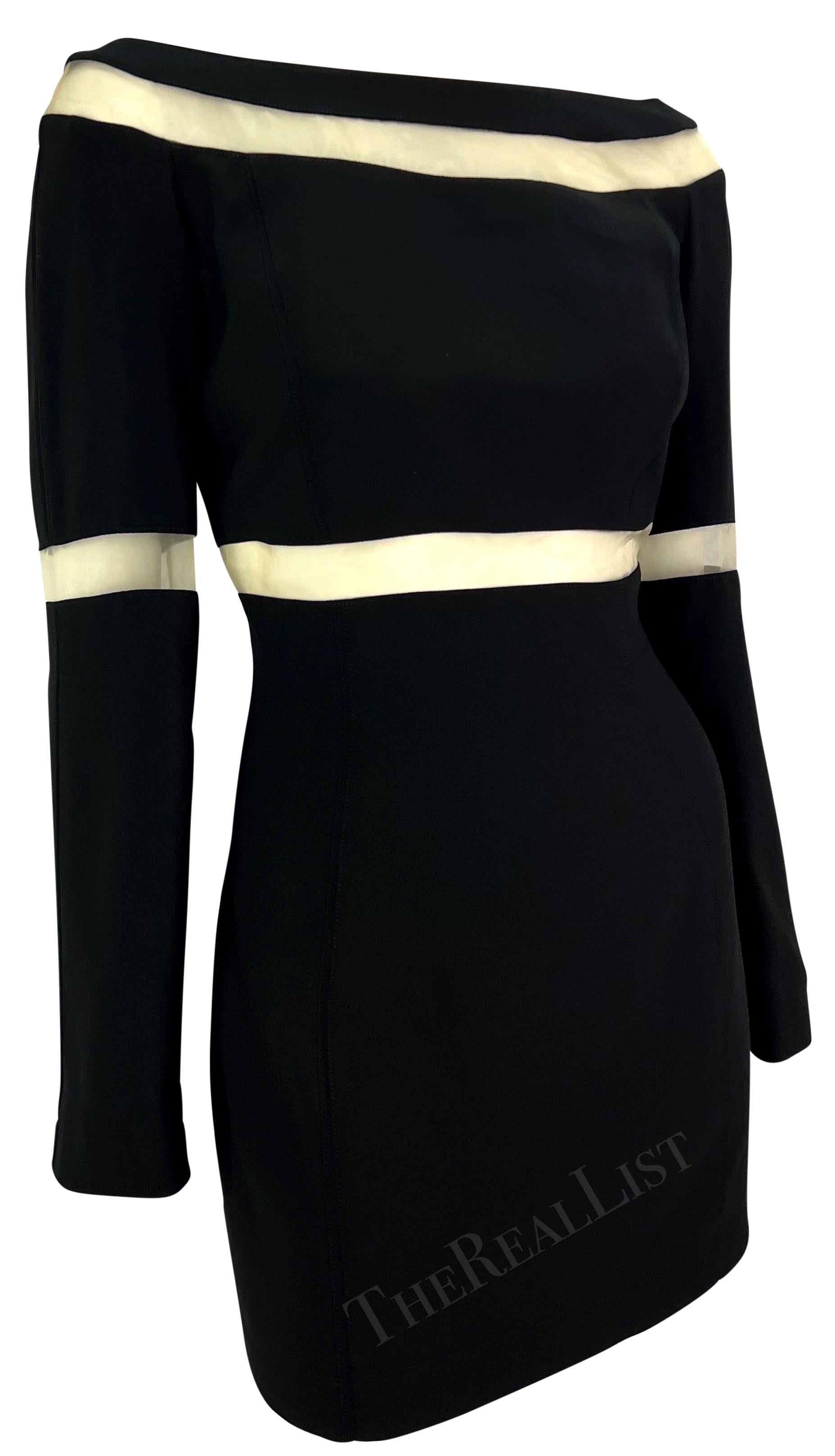 A/I 1999 Thierry Mugler - Piccolo mini abito nero con pannello a rete trasparente in vendita 4
