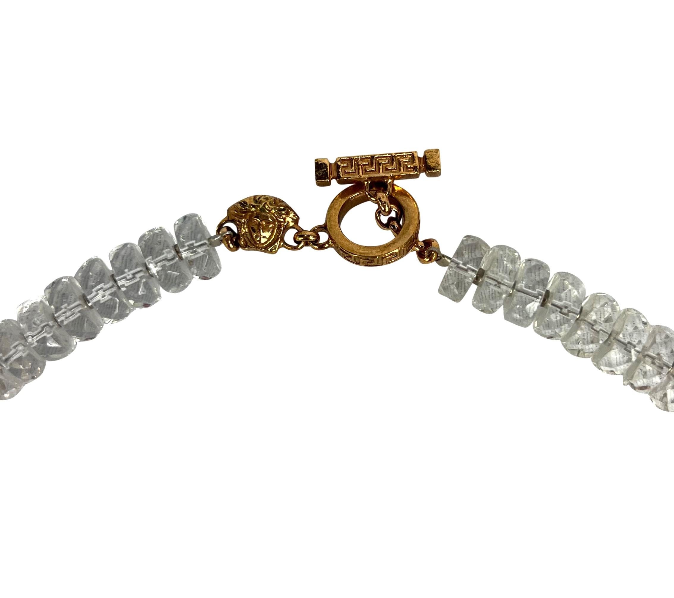 F/W 2000 Atelier Versace Alta Costura Collar con gota de cristal de amatista y estrás en venta 1