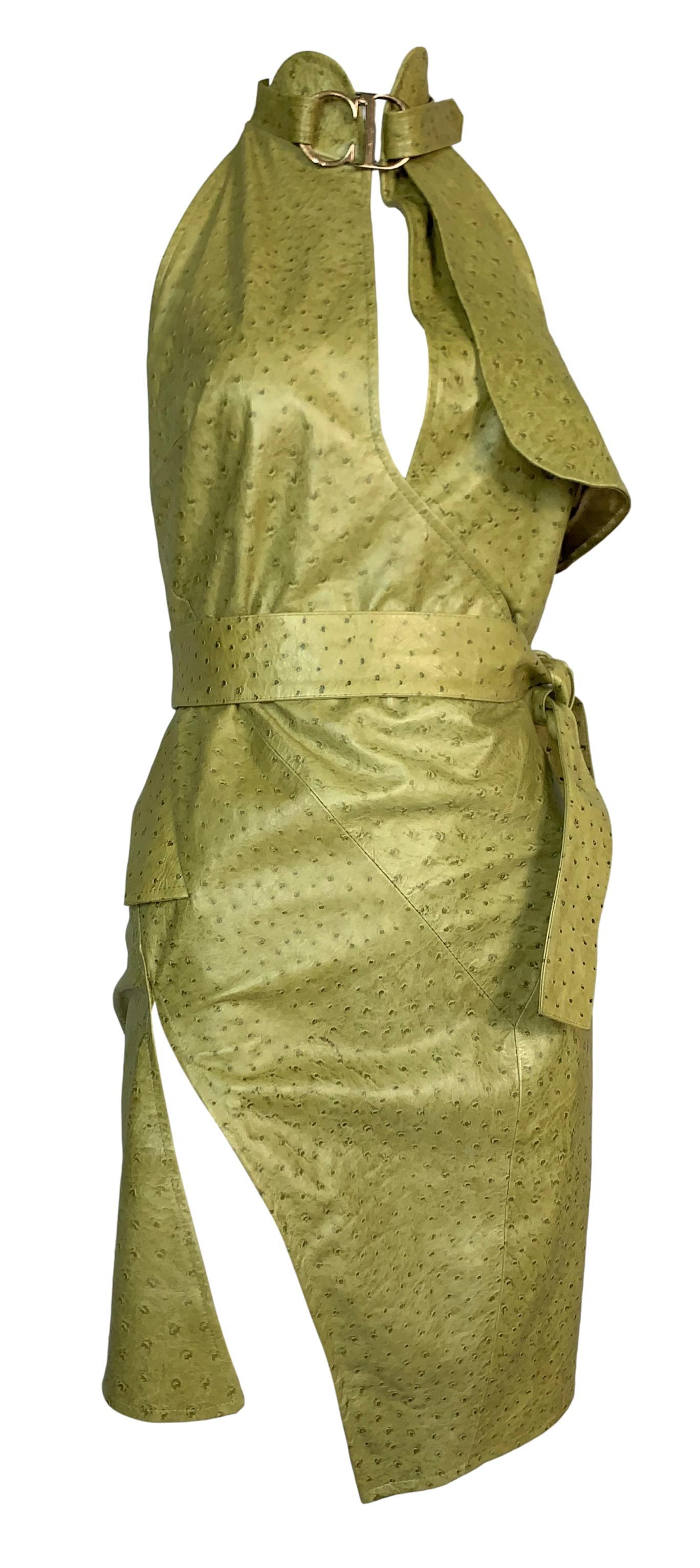 DESIGNER: F/W 2000 Christian Dior by John Galliano

Please contact us for more images or information

CONDITION: Good- light wear- no holes or stains

FABRIC: Ostrich embossed leather

COUNTRY: France

SIZE: F-40

MEASUREMENTS; provided as a