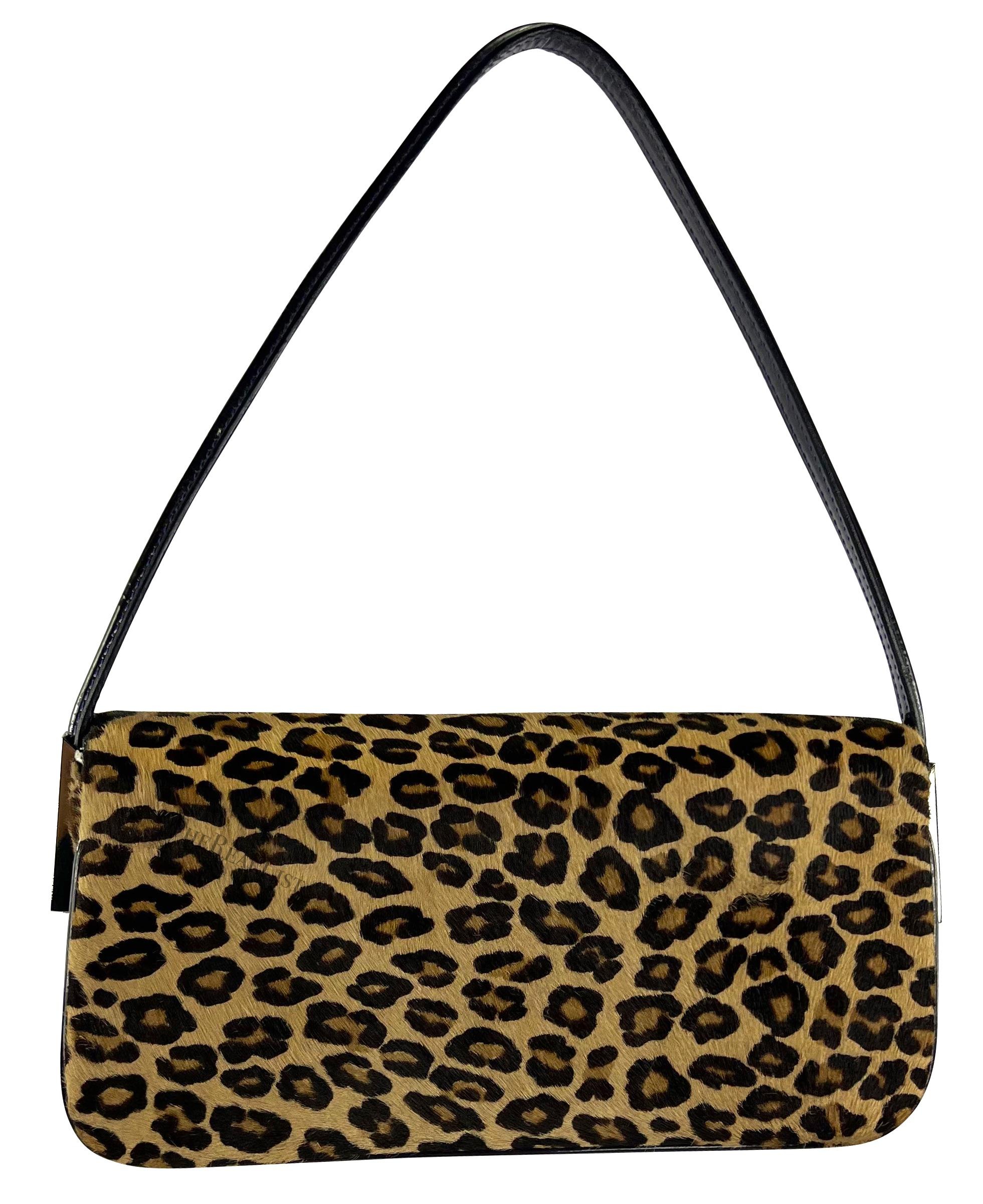 Women's F/W 2000 Dolce & Gabbana Cheetah Print Pony Hair Small Shoulder Bag For Sale