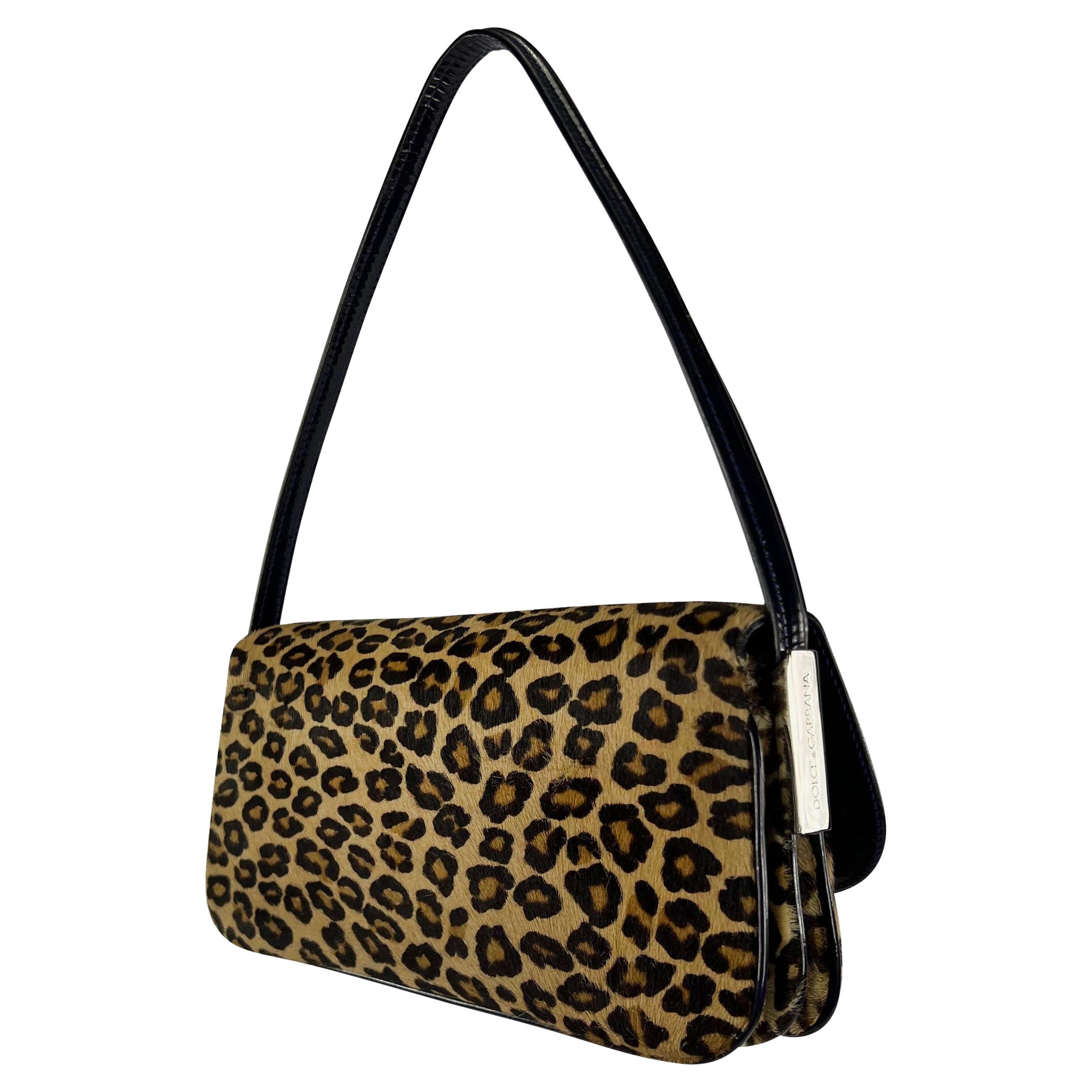 Women's F/W 2000 Dolce & Gabbana Leopard Print Pony Hair Small Shoulder Bag For Sale
