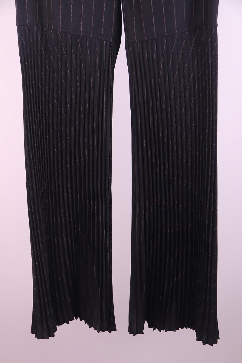 F/W 2000 Dolce & Gabbana Wool Pleated Trousers Vintage early 2000s For Sale 5