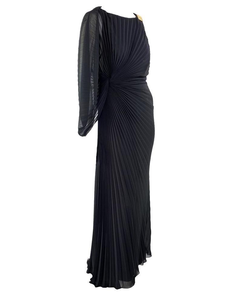 F/W 2000 Gianni Versace by Donatella Black Pleated Gown Greek Key Buckle For Sale 1