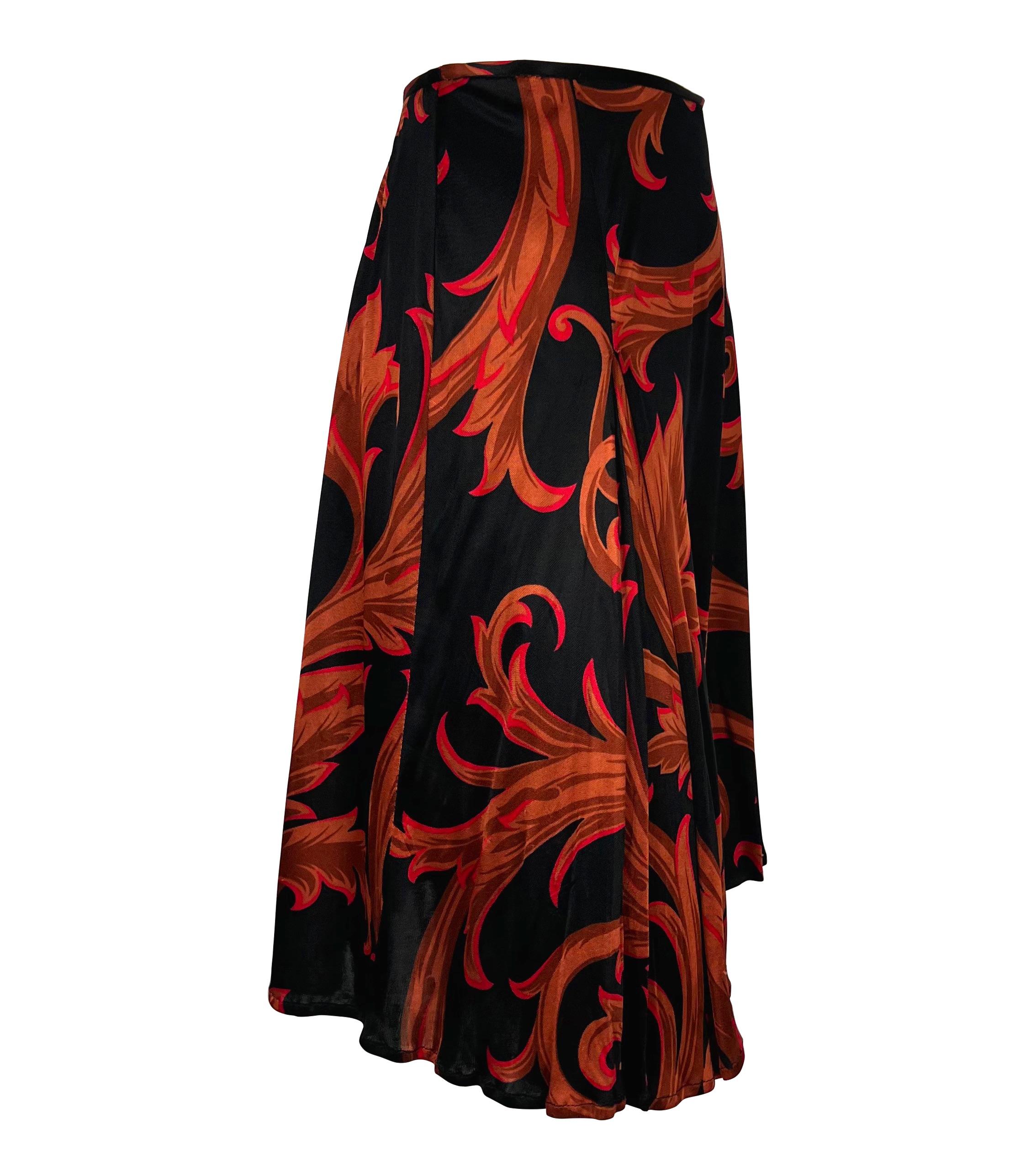 Women's F/W 2000 Gianni Versace by Donatella Black Red Viscose Baroque Print Flare Skirt For Sale