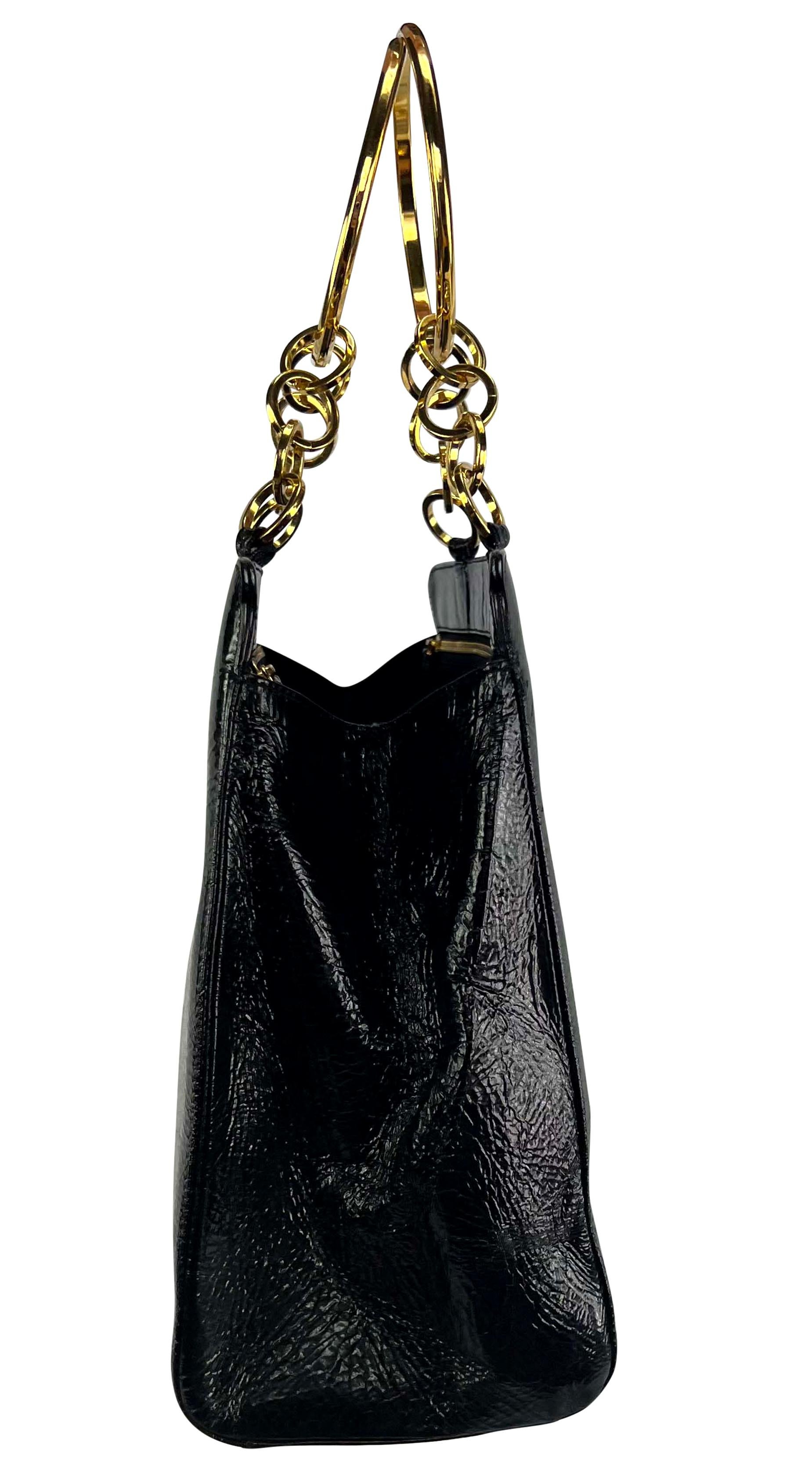 F/W 2000 Gianni Versace by Donatella Gold Ring Chain Black Patent Leather Bag For Sale 4
