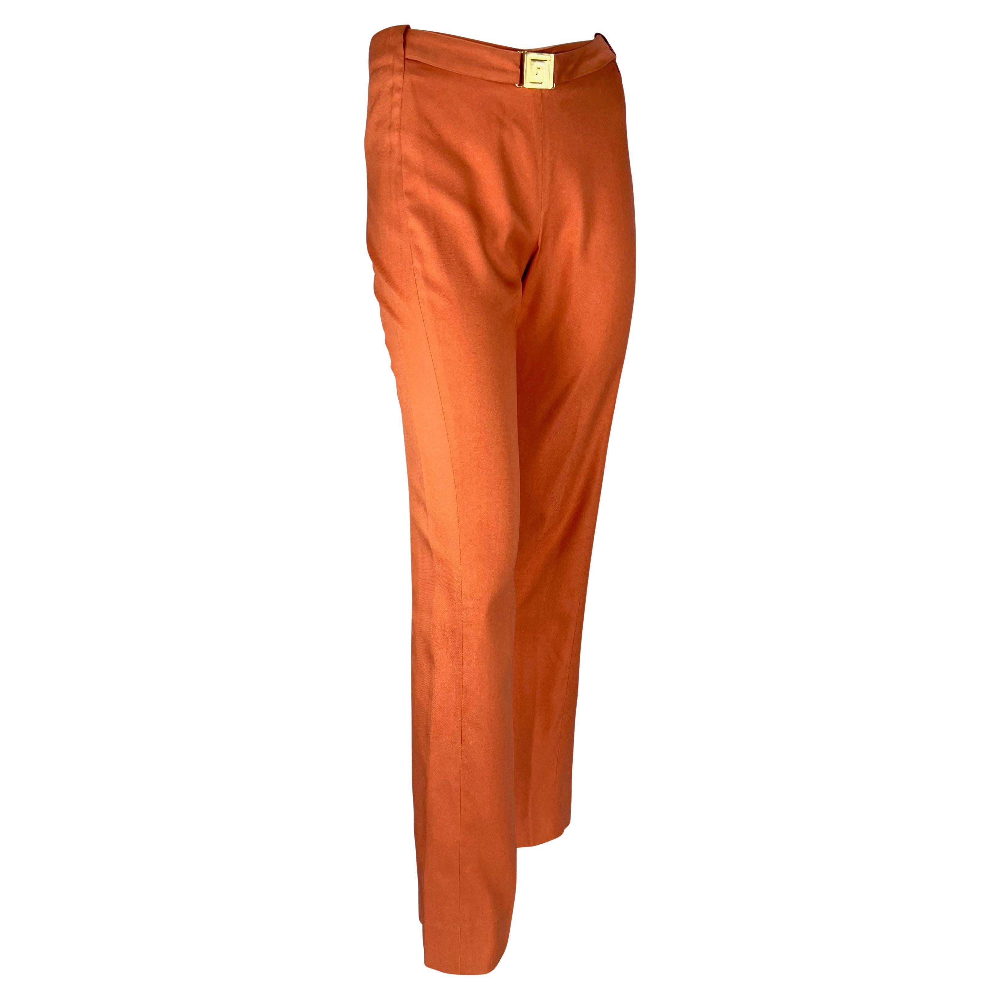 Women's F/W 2000 Gianni Versace by Donatella Orange Silk Greek Key Buckle Belted Pants For Sale