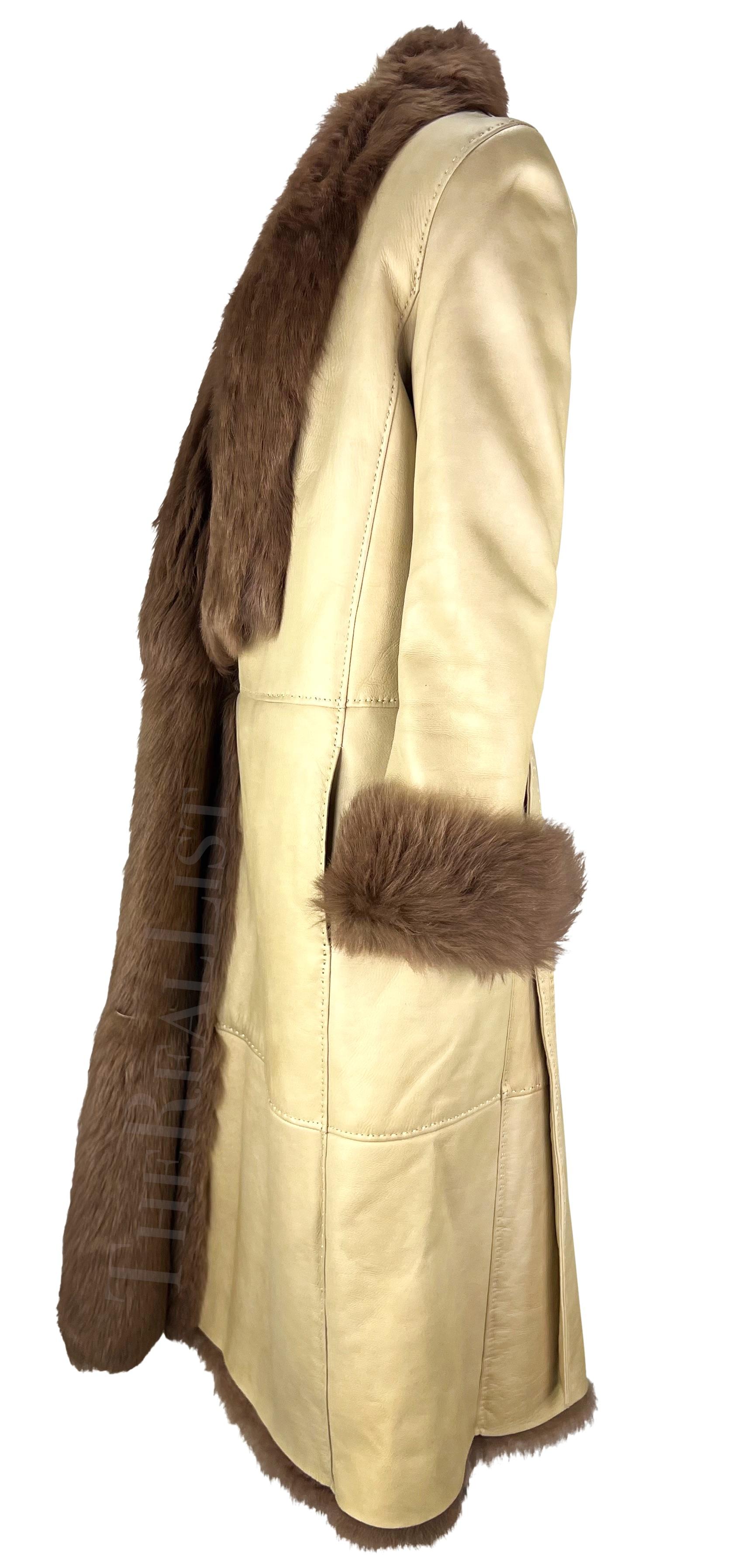 F/W 2000 Gianni Versace by Donatella Runway Tan Leather Shearling Fur Coat For Sale 1
