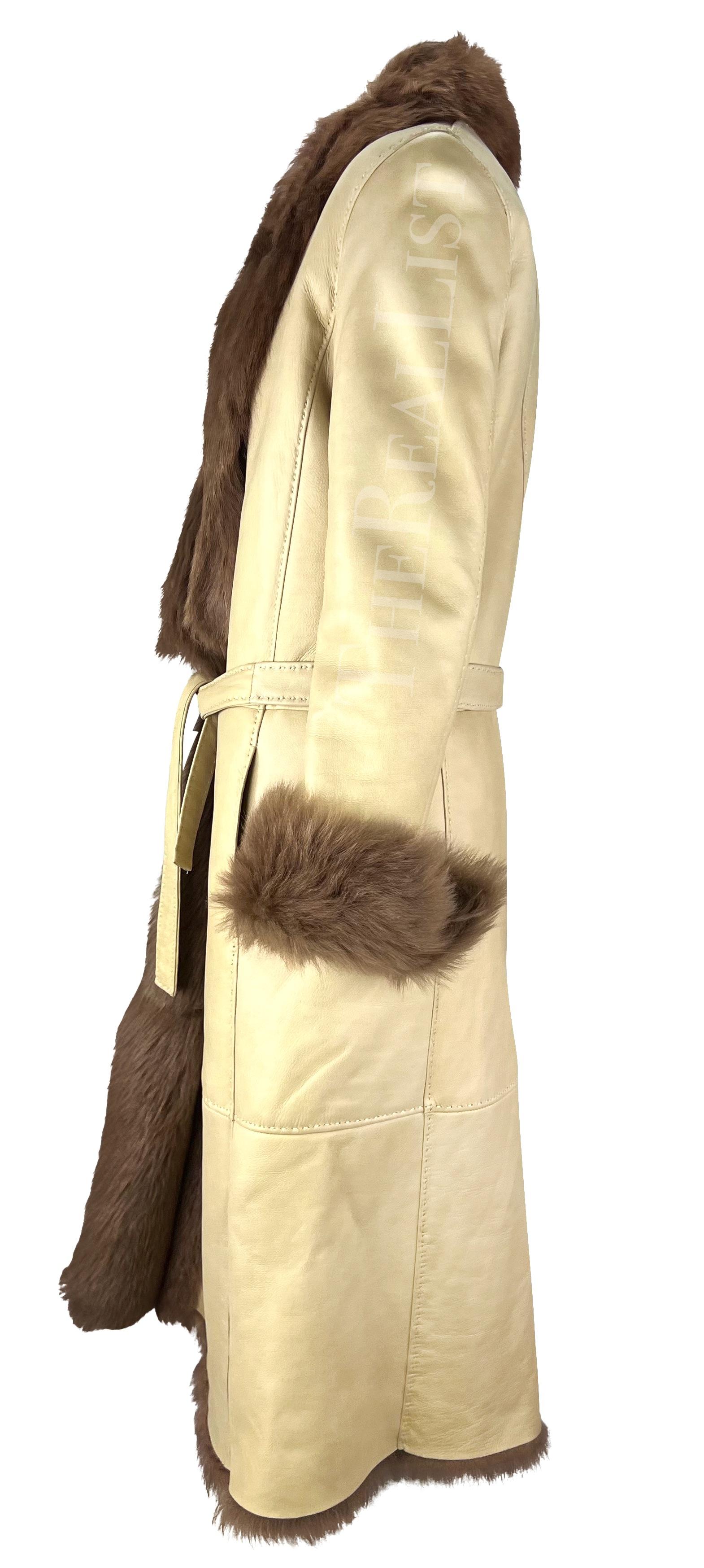 F/W 2000 Gianni Versace by Donatella Runway Tan Leather Shearling Fur Coat For Sale 2