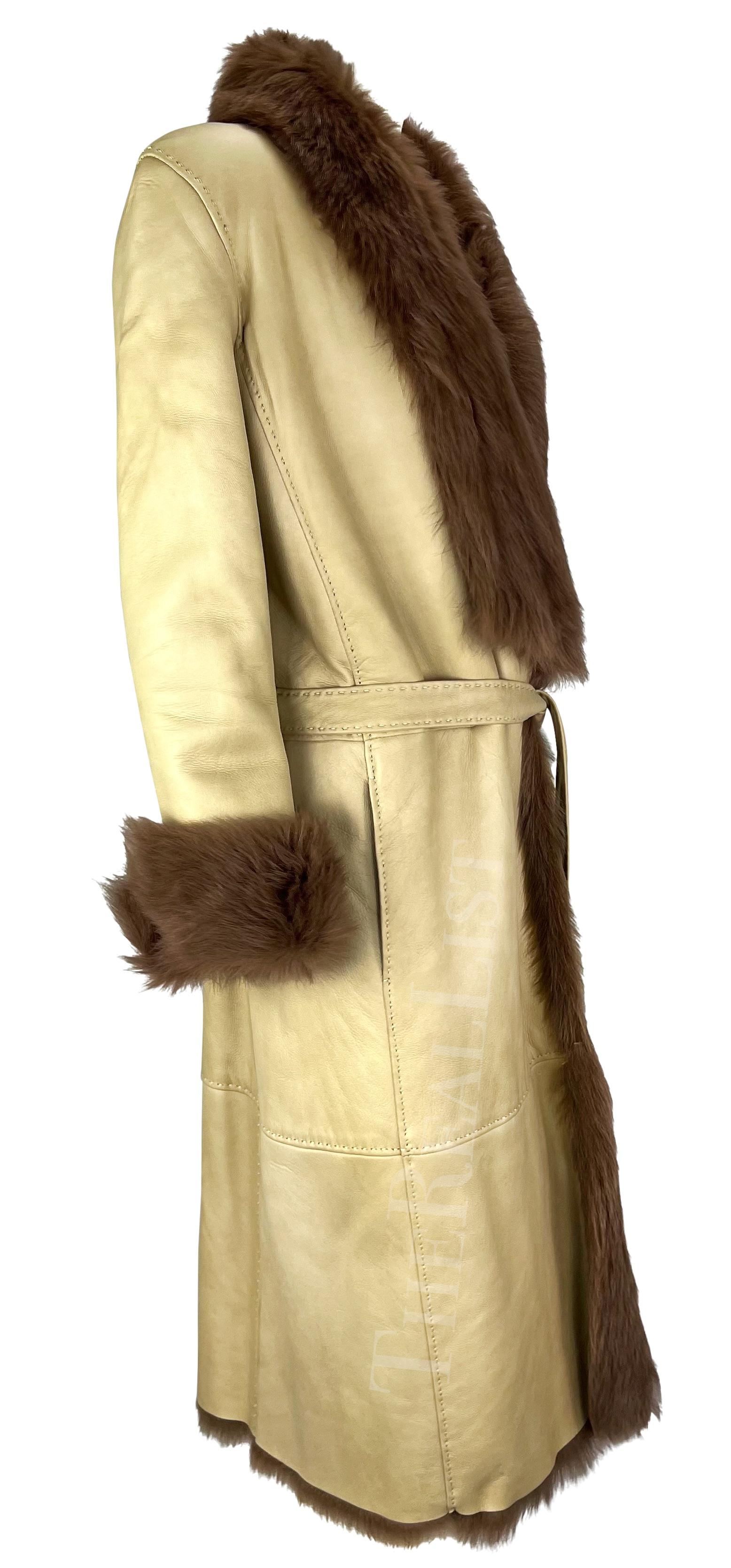F/W 2000 Gianni Versace by Donatella Runway Tan Leather Shearling Fur Coat For Sale 5