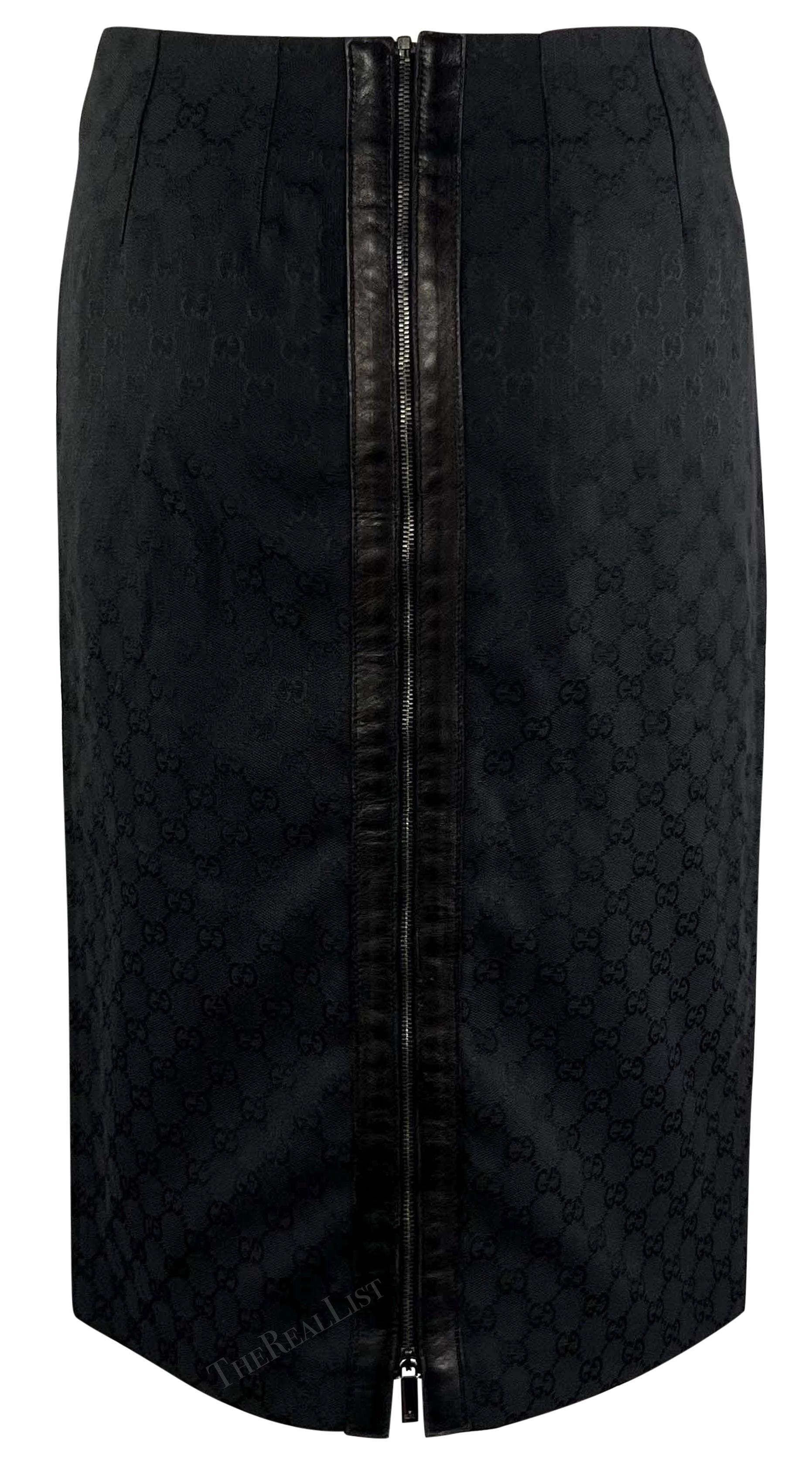 F/W 2000 Gucci by Tom Ford Black GG Monogram Zipper Pencil Skirt For Sale 1