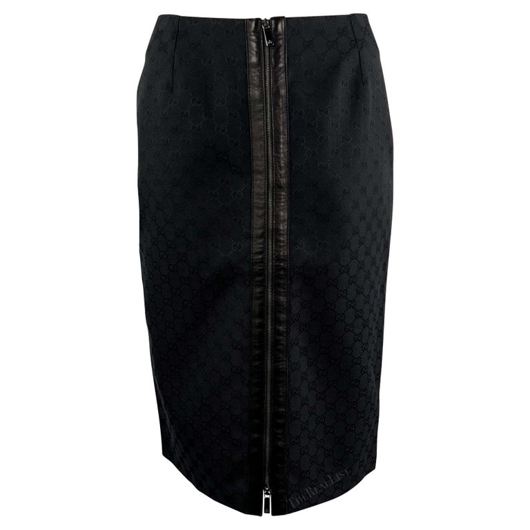 F/W 2000 Gucci by Tom Ford Black GG Monogram Zipper Pencil Skirt 