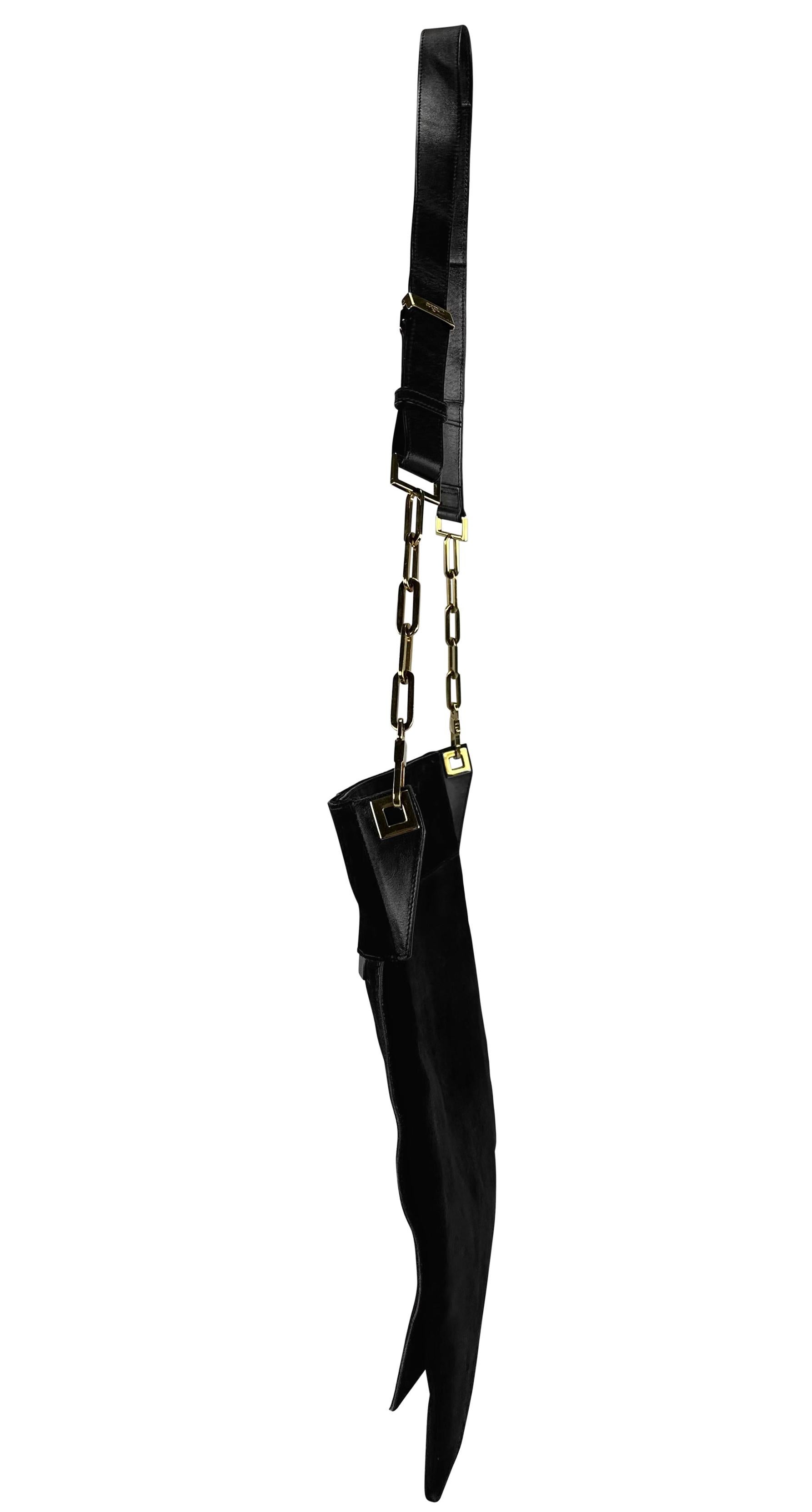 F/W 2000 Gucci by Tom Ford Black Suede Men's Runway Large Shoulder Bag For Sale 1