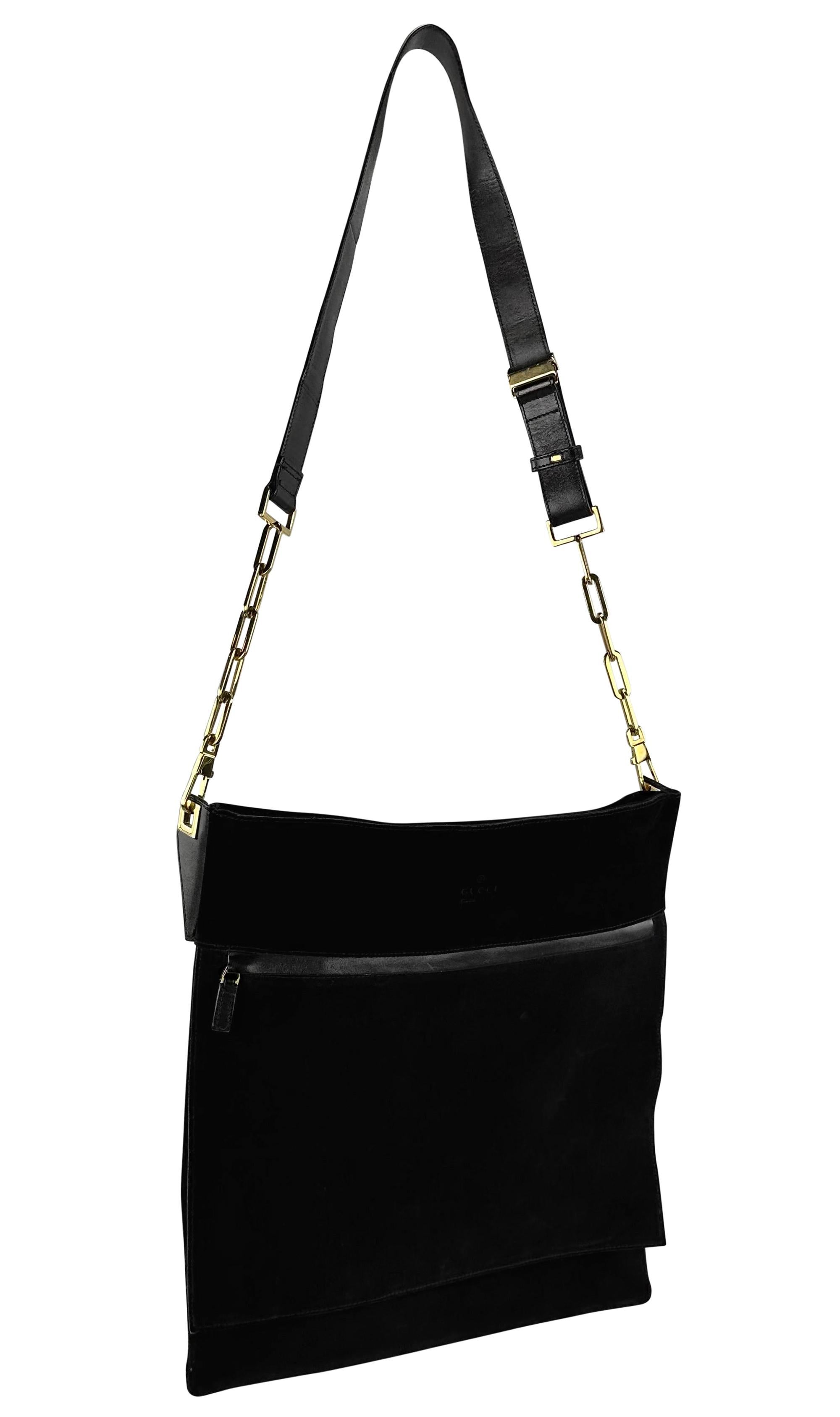 F/W 2000 Gucci by Tom Ford Black Suede Men's Runway Large Shoulder Bag For Sale 5