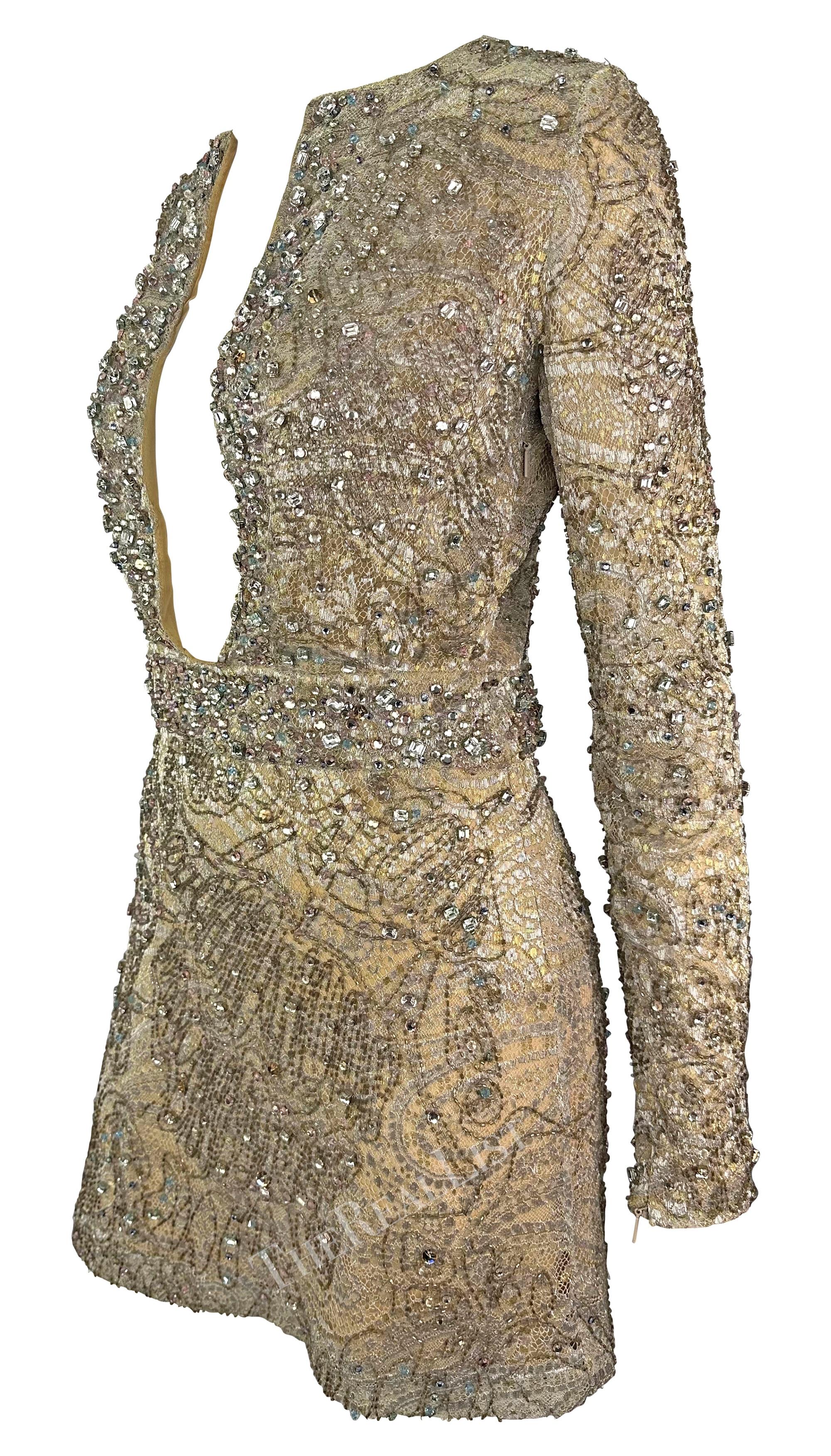 F/W 2000 Gucci by Tom Ford Rhinestone Beaded Plunge Silver Beige Lace Mini Dress For Sale 3