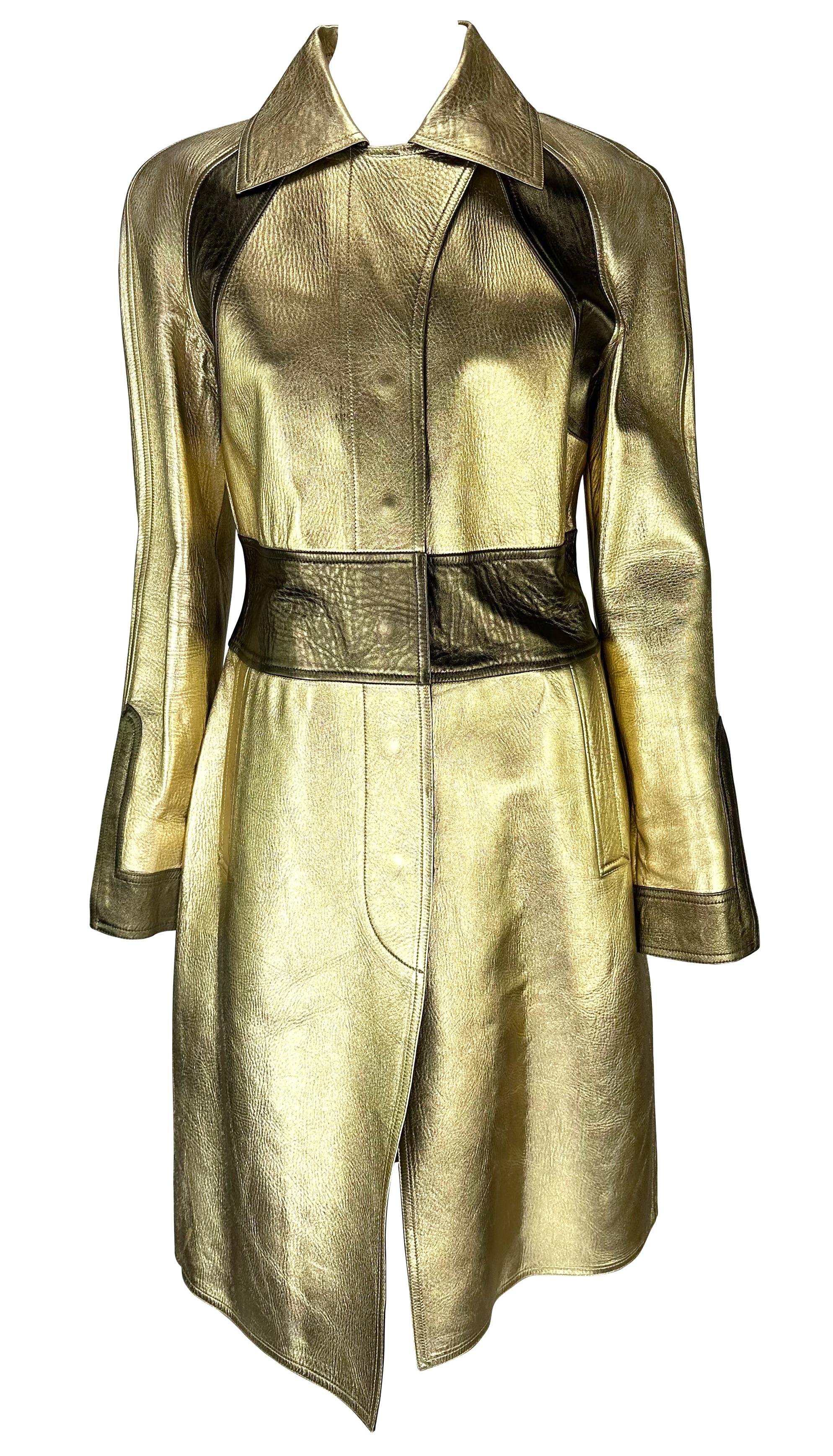 F/W 2000 Gucci by Tom Ford Runway Ad Two-Tone Gold Metallic Leather Coat 2