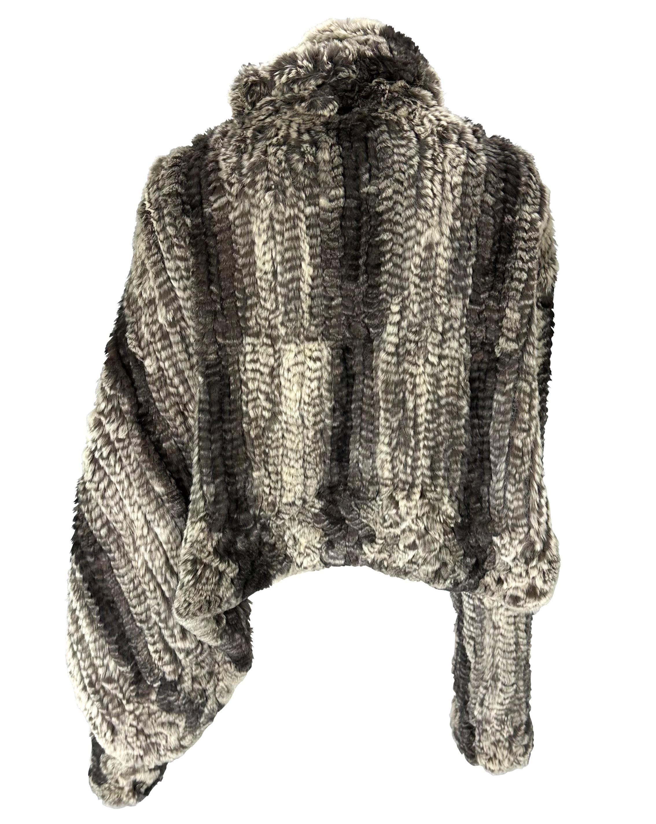 John Galliano - Pull tunique asymétrique surdimensionné en fourrure grise tricotée, A/H 2000 Pour femmes en vente