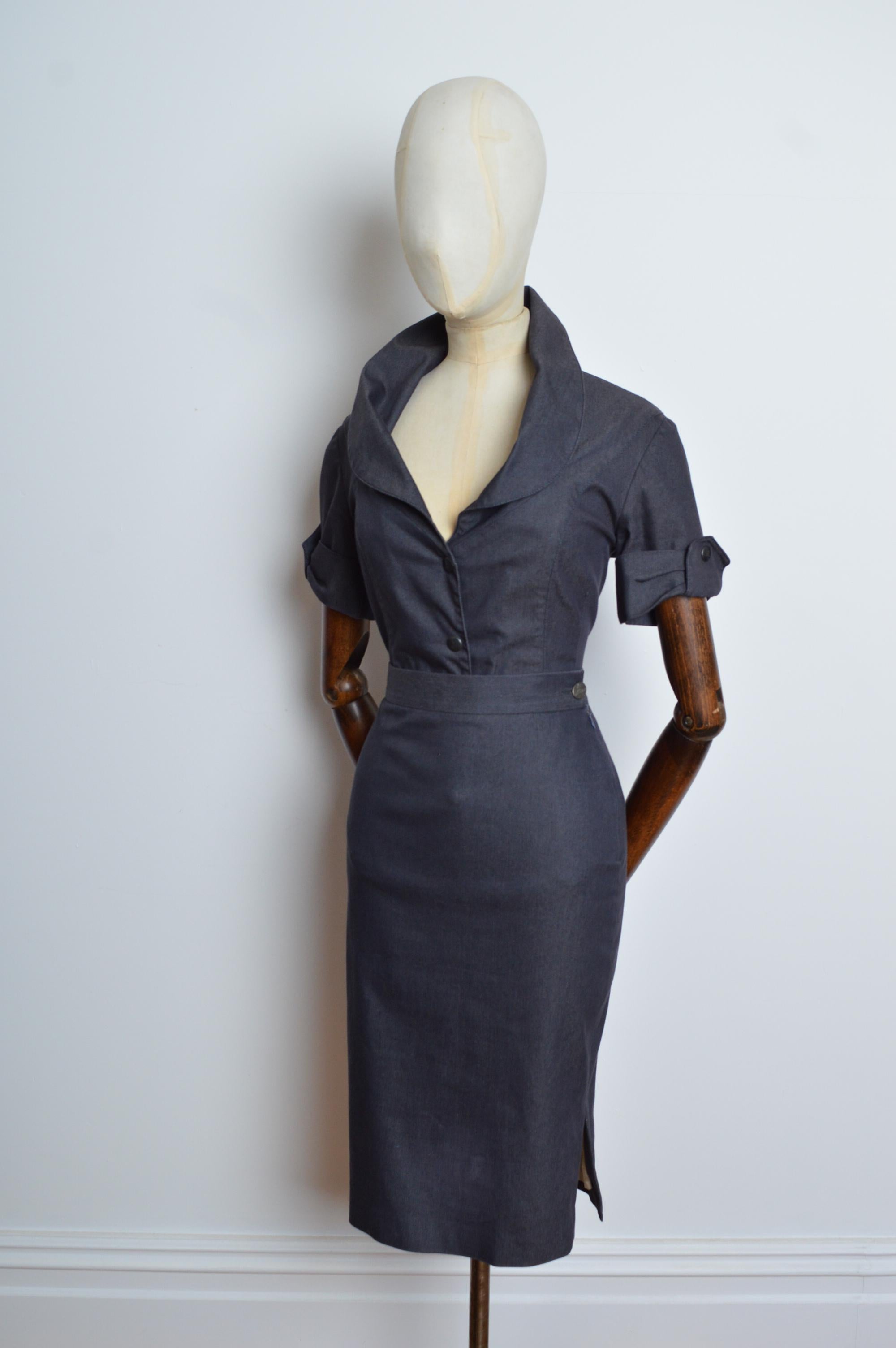 Women's F/W 2000 Vivienne Westwood Red Label Corset Shirt & Grey Pencil Skirt Set