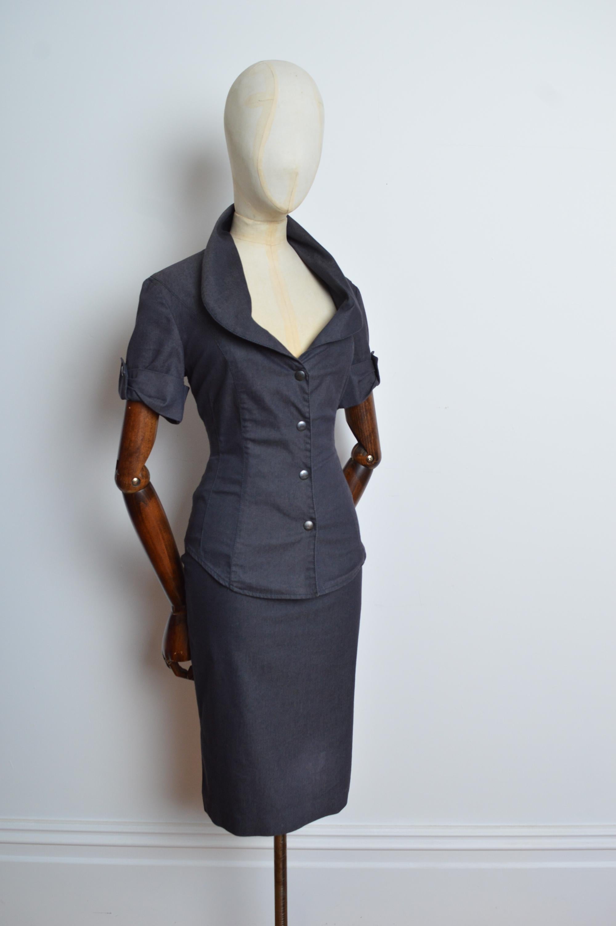 F/W 2000 Vivienne Westwood Red Label Corset Shirt & Grey Pencil Skirt Set 3