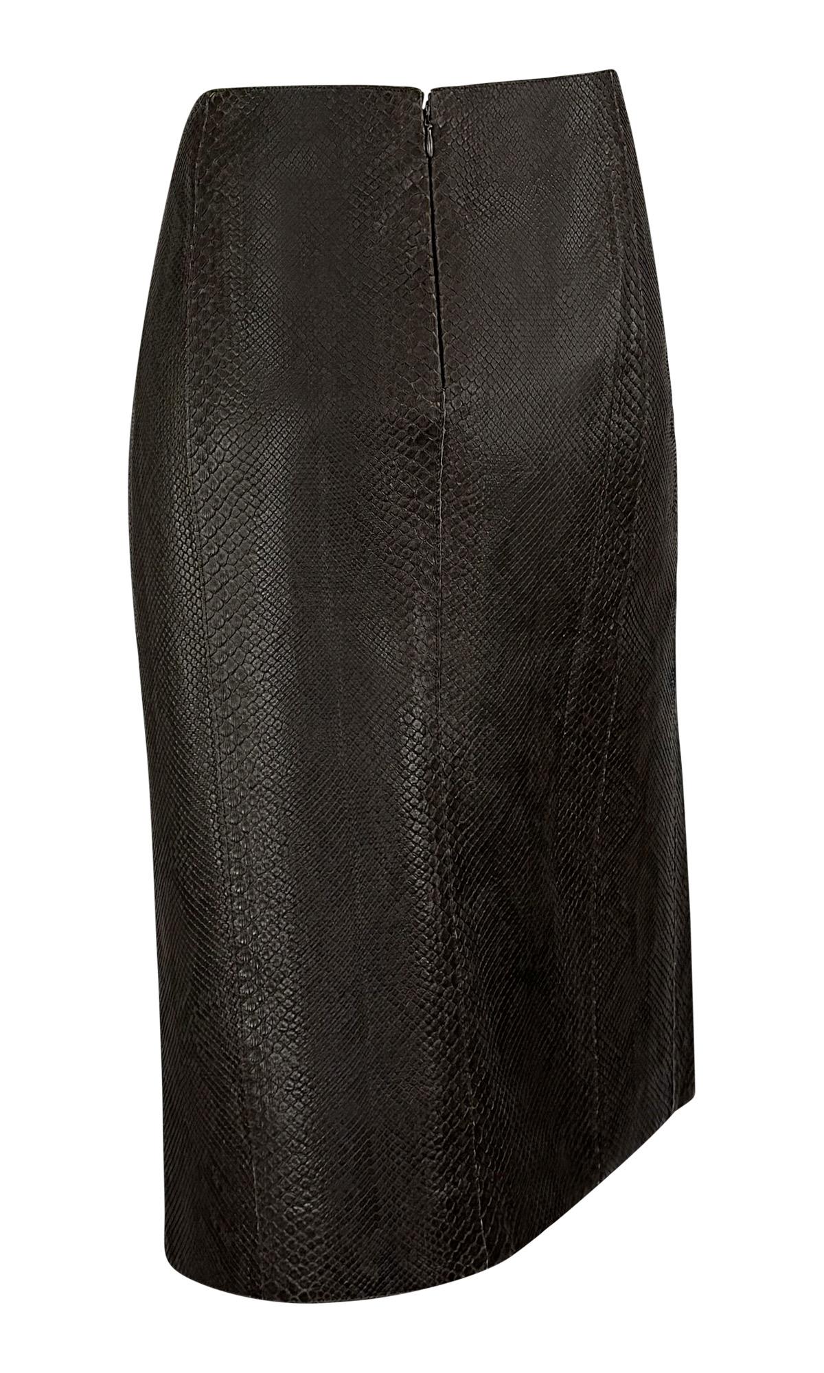 F/W 2000 Calvin Klein Genuine Python Chocolate Brown Leather Midi Skirt For Sale 1