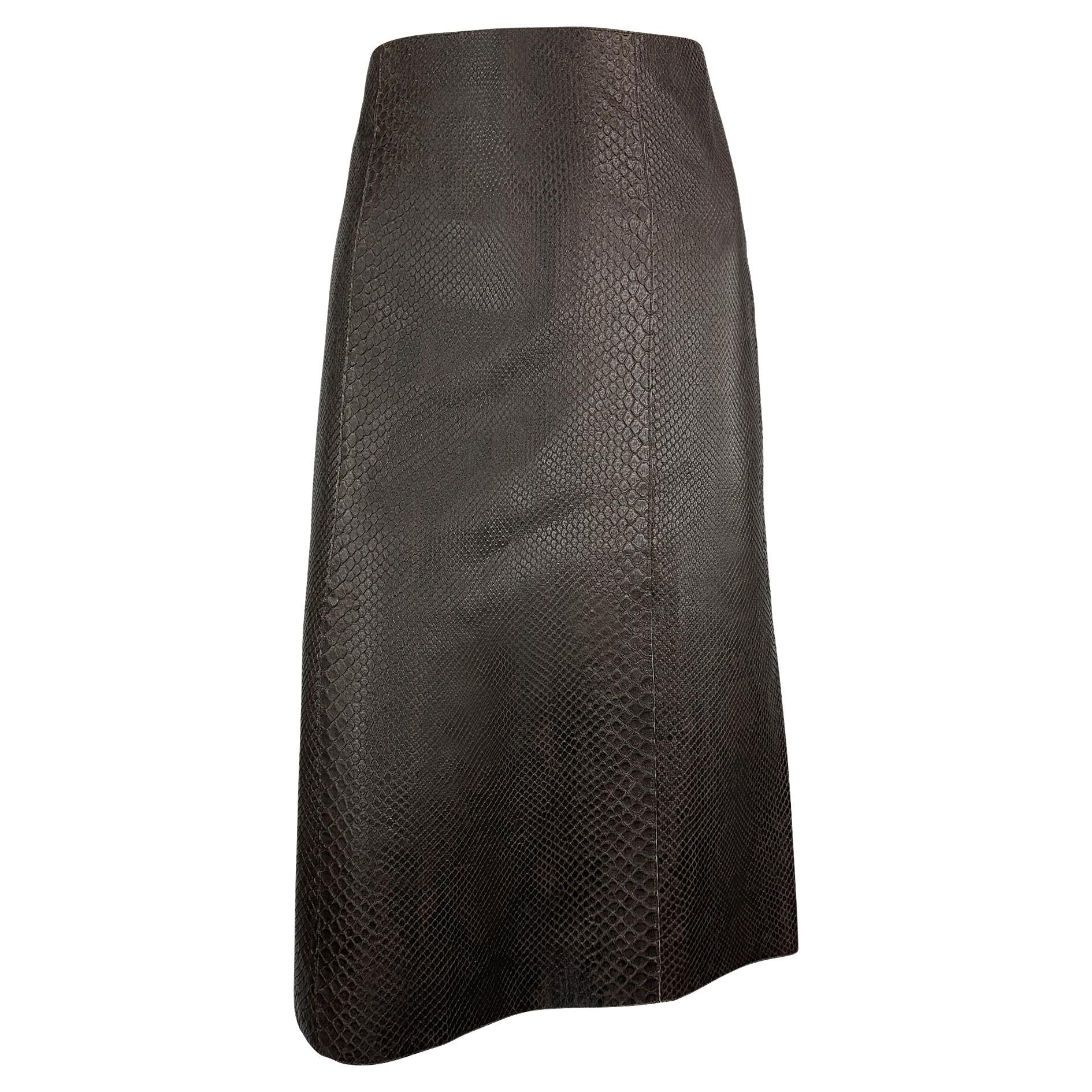 F/W 2000 Calvin Klein Genuine Python Chocolate Brown Leather Midi Skirt For Sale