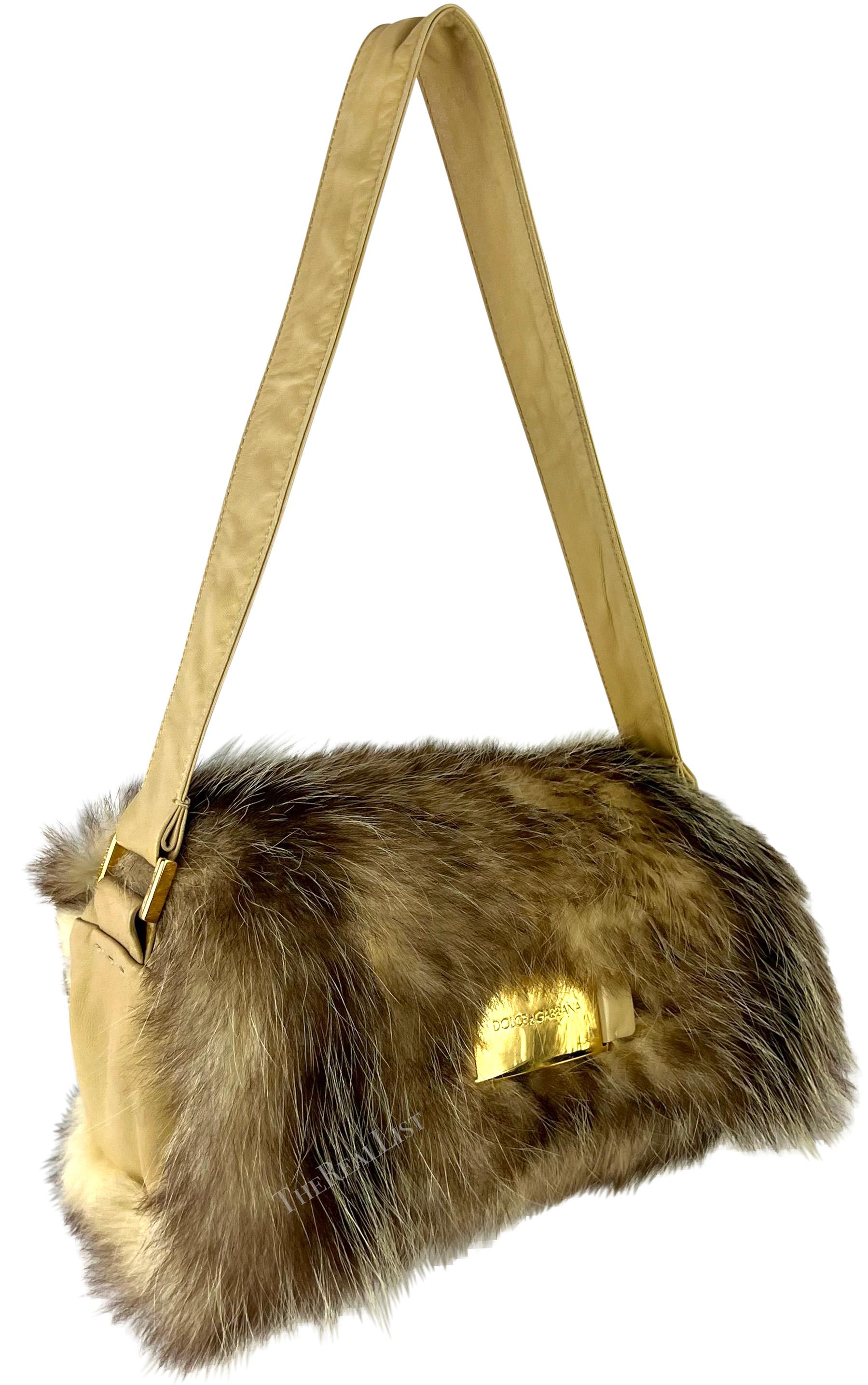 F/W 2001 Dolce & Gabbana Genuine Fur Gold Logo Buckle Taupe Shoulder Bag For Sale 1