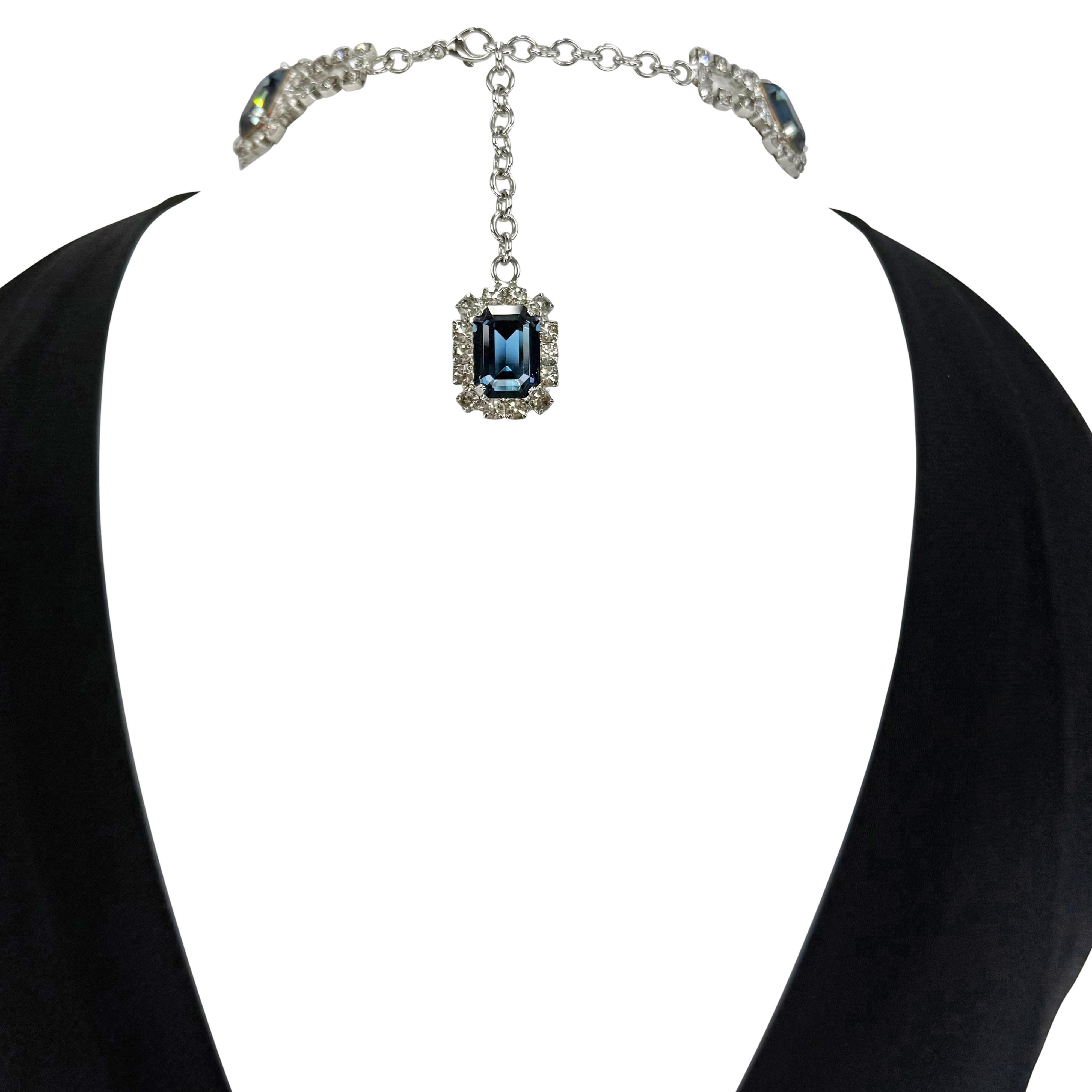 A/I 2001 Dolce & Gabbana - Top senza maniche elasticizzato nero con collana di strass in vendita 1