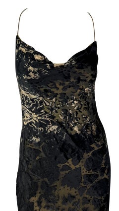 F/W 2001 Donna Karan Runway Gold Lamé Velvet Devoré Overlay Backless Gown